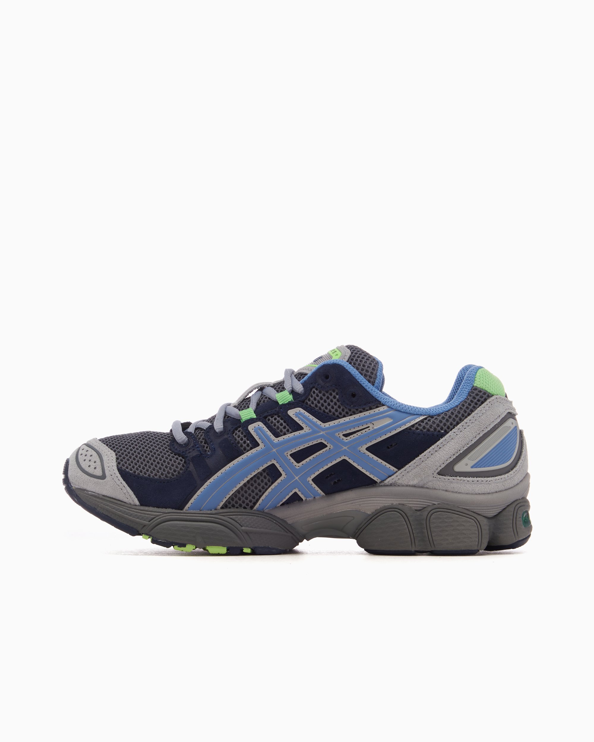 Asics Gel Nimbus Grigio 1201A584 023 Acquista su FOOTDISTRICT