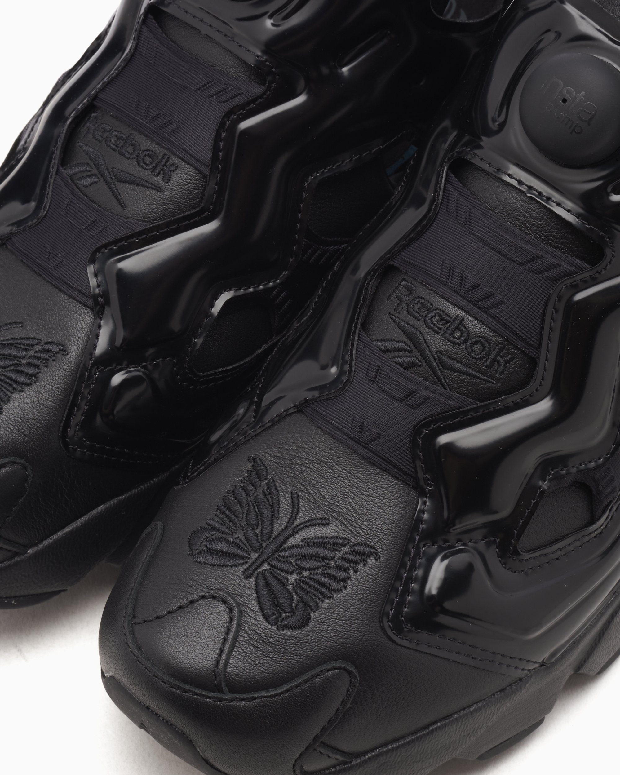 Reebok x NEEDLES Instapump Fury 94 Black RMIA04SC99LEA0021010 FOOTDISTRICT