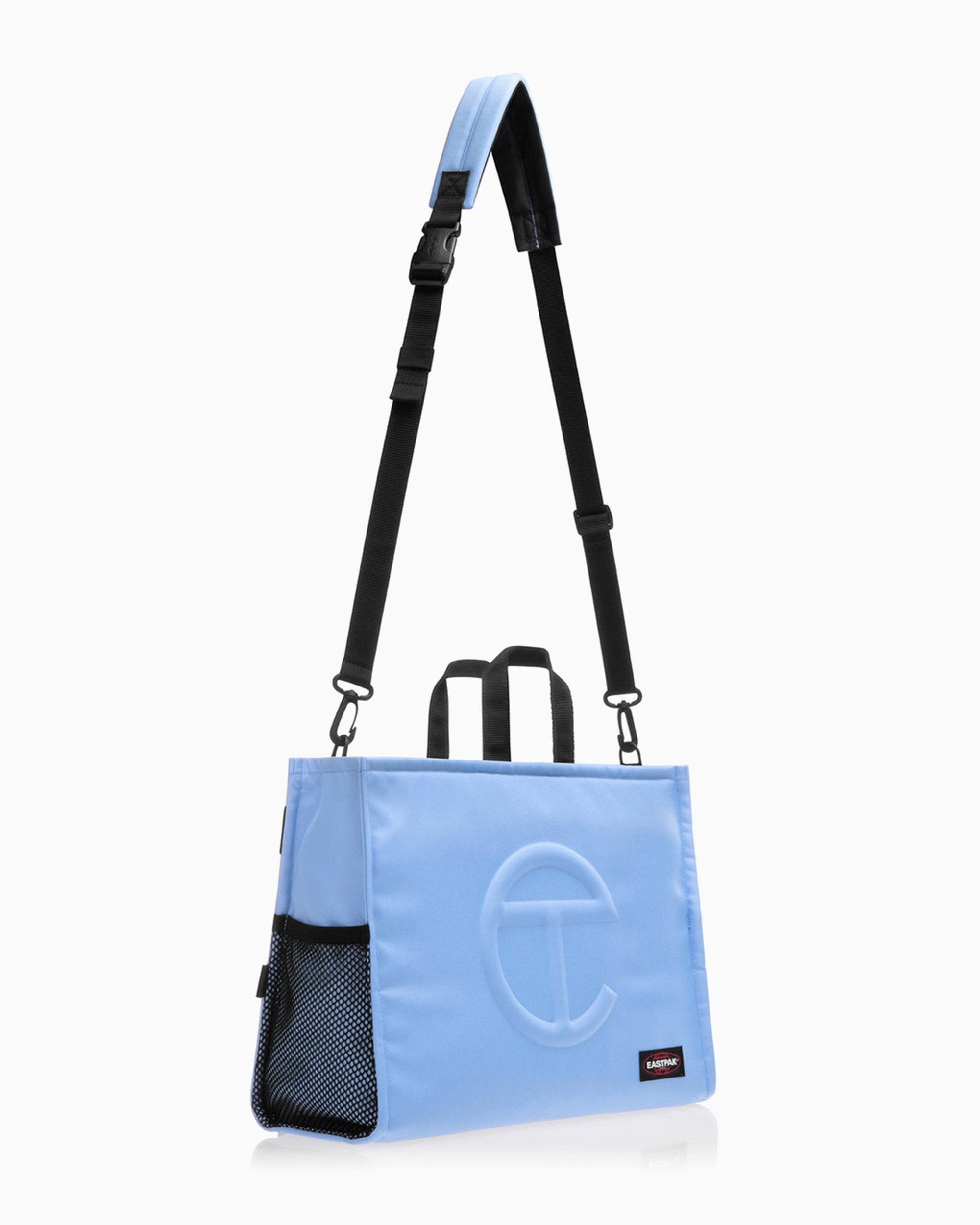 Eastpak x TELFAR Unisex Shopper Bag (M) Blu EK0A5BBF3Q71 | FOOTDISTRICT