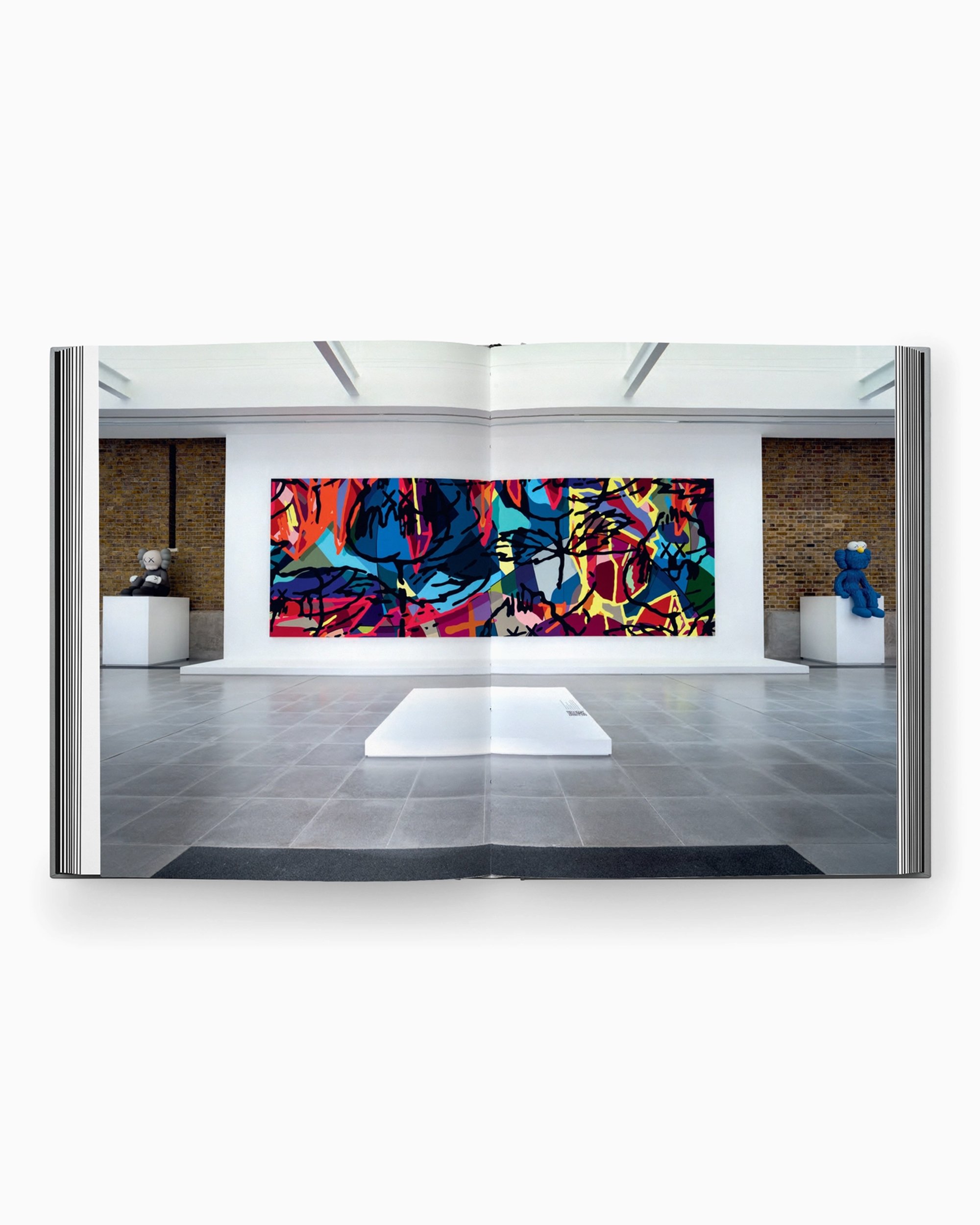Kaws 4 219 outlet