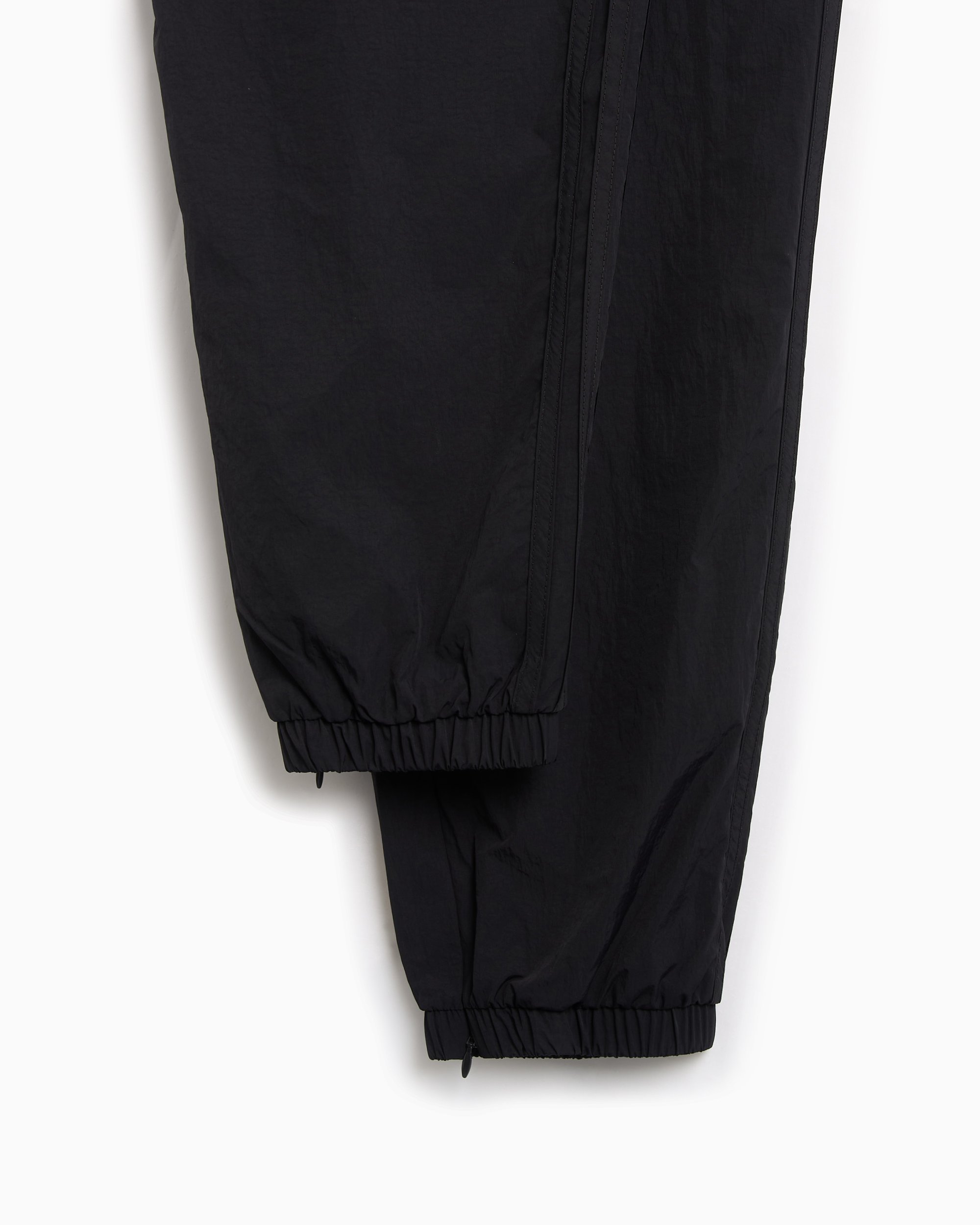 adidas Originals x JJJJound Men s Track Pants Schwarz IV8087 FOOTDISTRICT