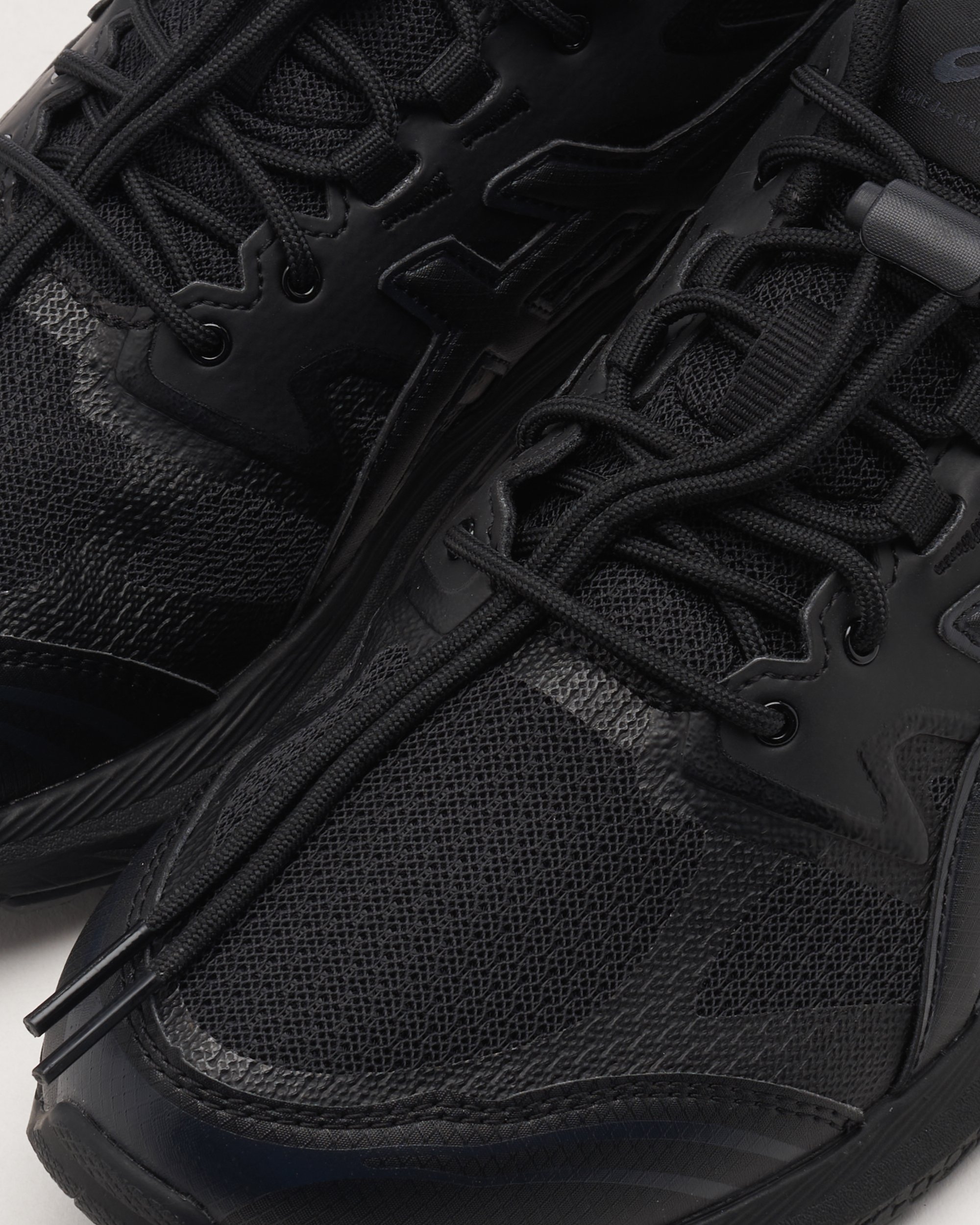 Comme Des Garcons Shirt x ASICS Gel Terrain Nero FM K101 S24 1 FOOTDISTRICT