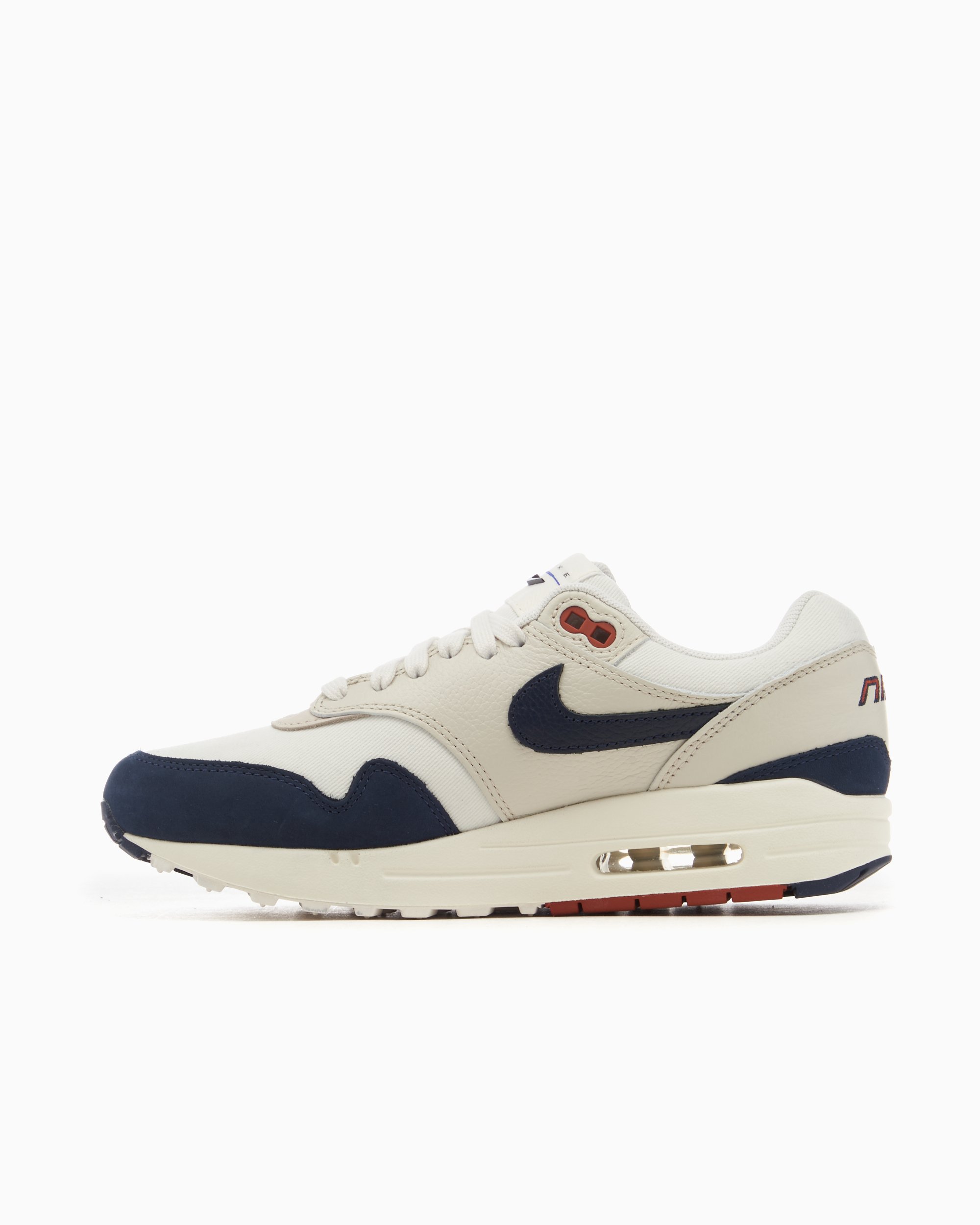 Nike Women s Air Max 1 LX Obsidian Bunt FD2370 110 FOOTDISTRICT