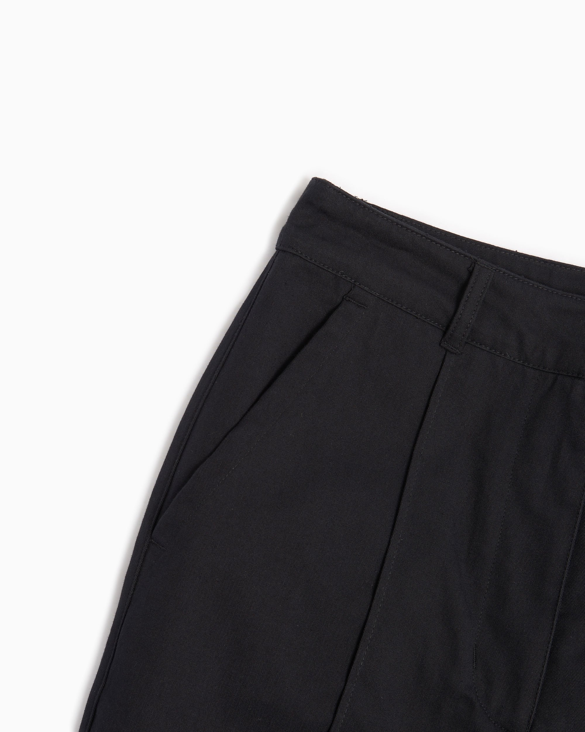 adidas Originals Women s Chino Pants Noir IK5998 FOOTDISTRICT