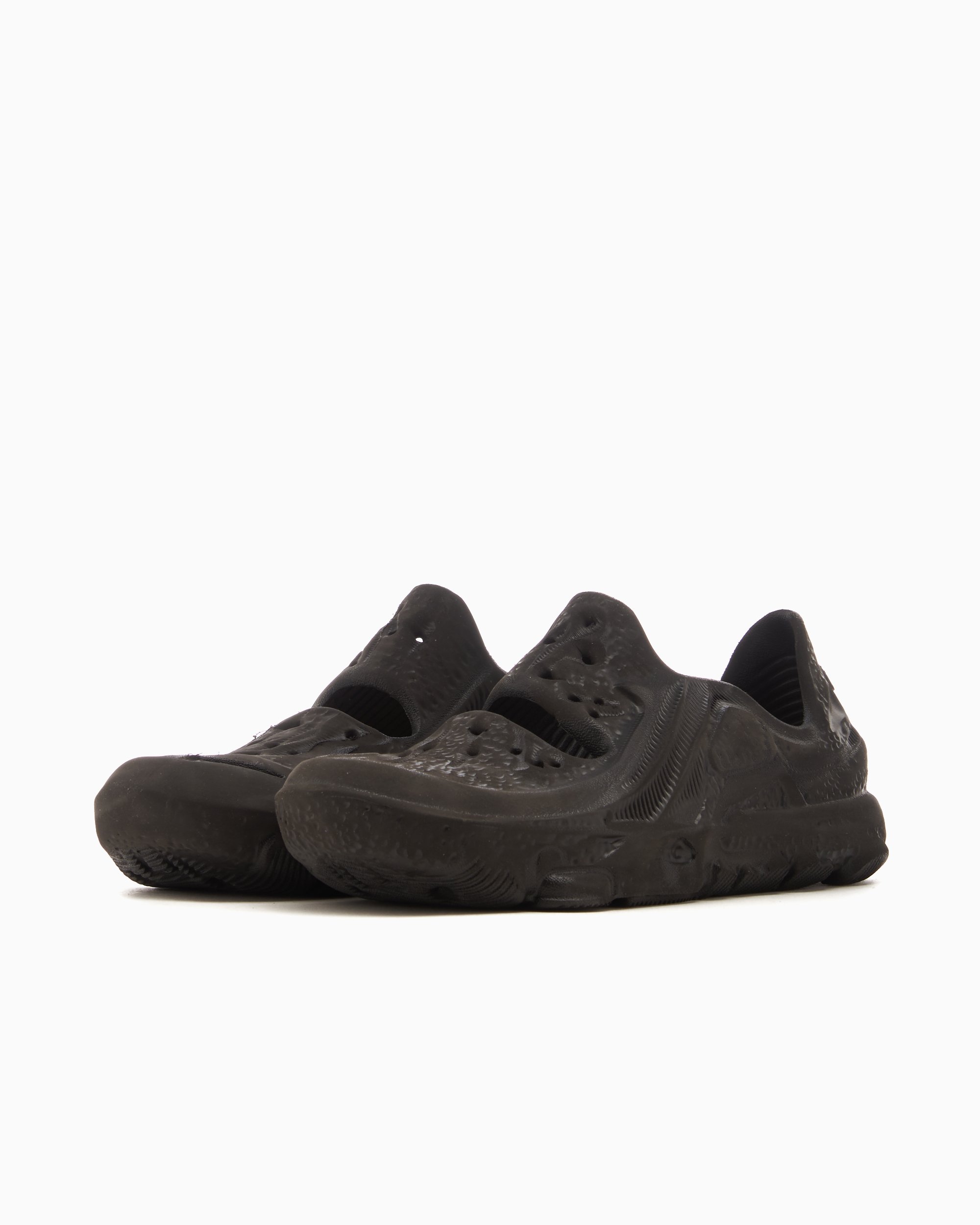 Nike ISPA Universal Black DM0886-002 | FOOTDISTRICT
