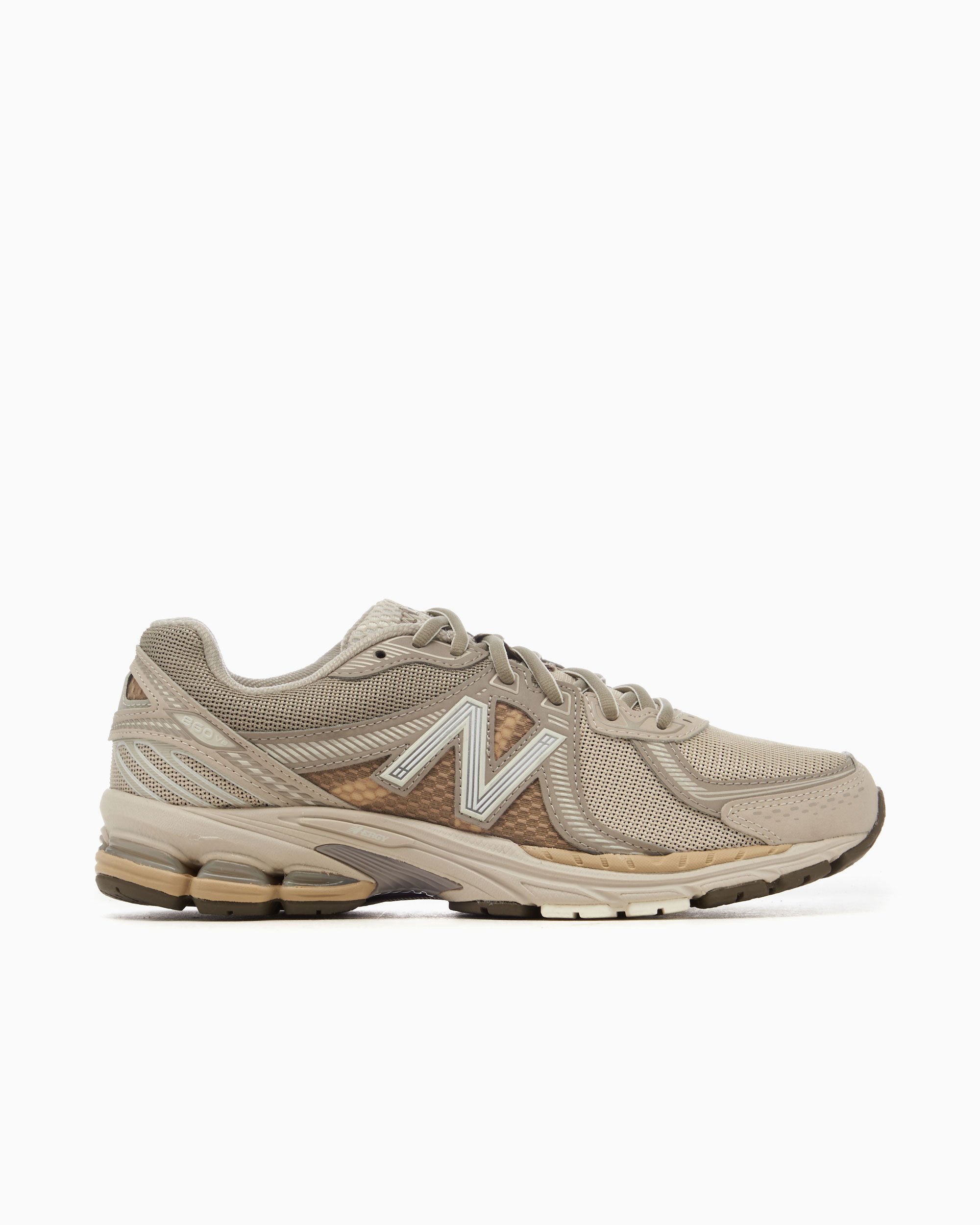 New Balance ML860v2 KS2 Beige ML860KS2 Shop Online bij FOOTDISTRICT