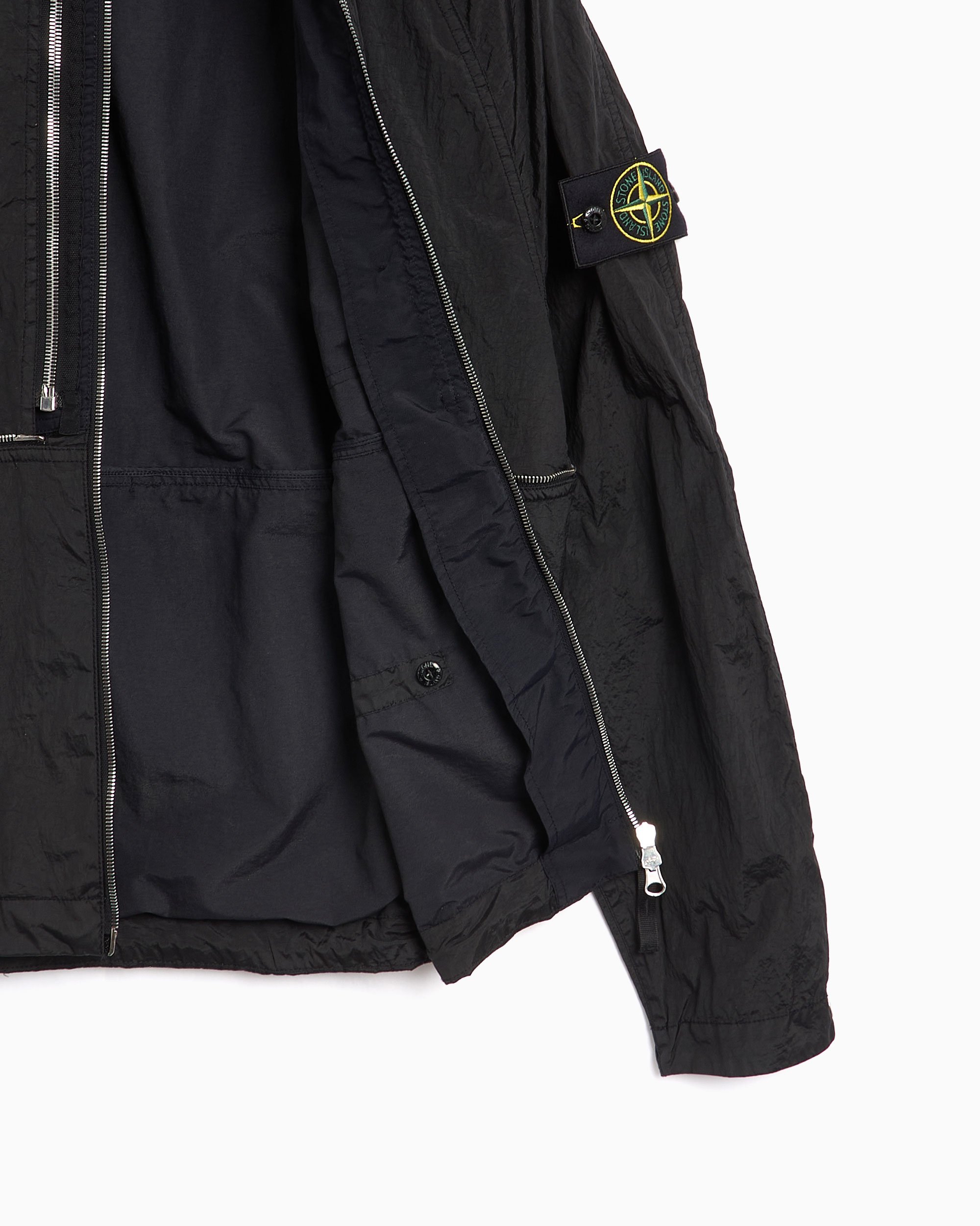 Stone Island Men's Jacket​ Relaxed Men's Light Jacket Black