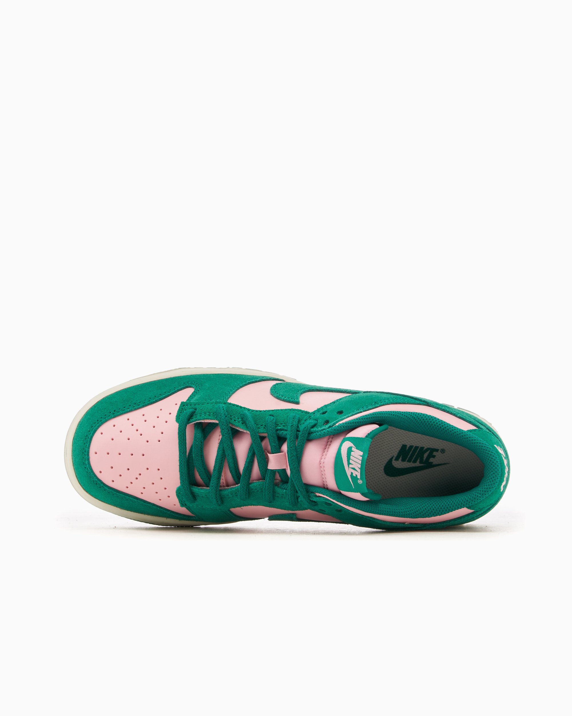 Nike verdes y rosas 2025