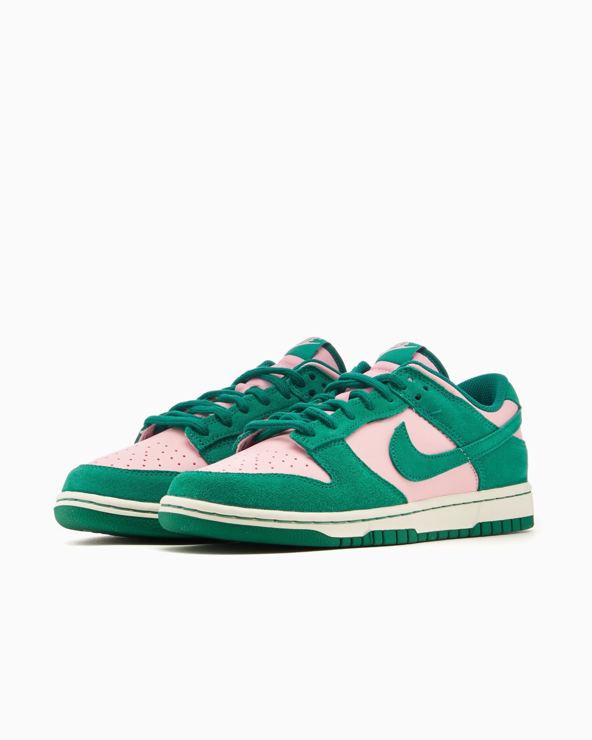 Nike Dunk Low Retro SE Soft Pink Malachite Green Pink FZ0549 600 FOOTDISTRICT