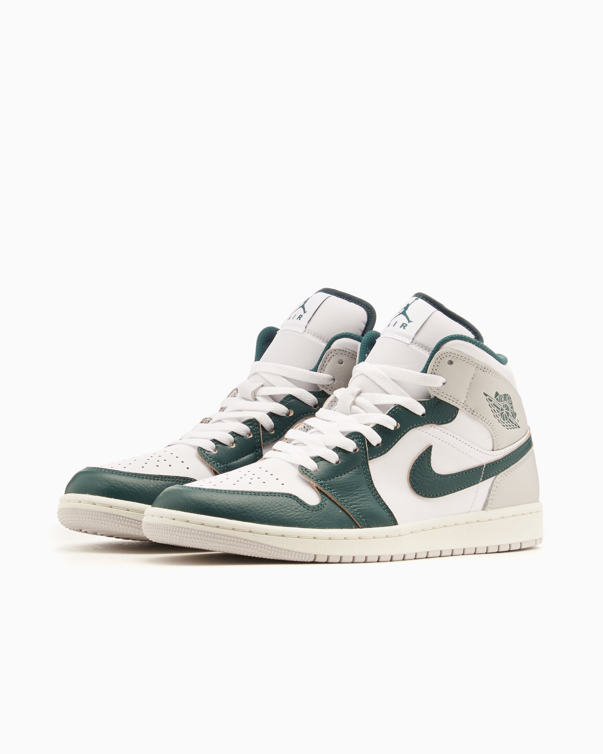 Air jordan 1 mid size 4 shop