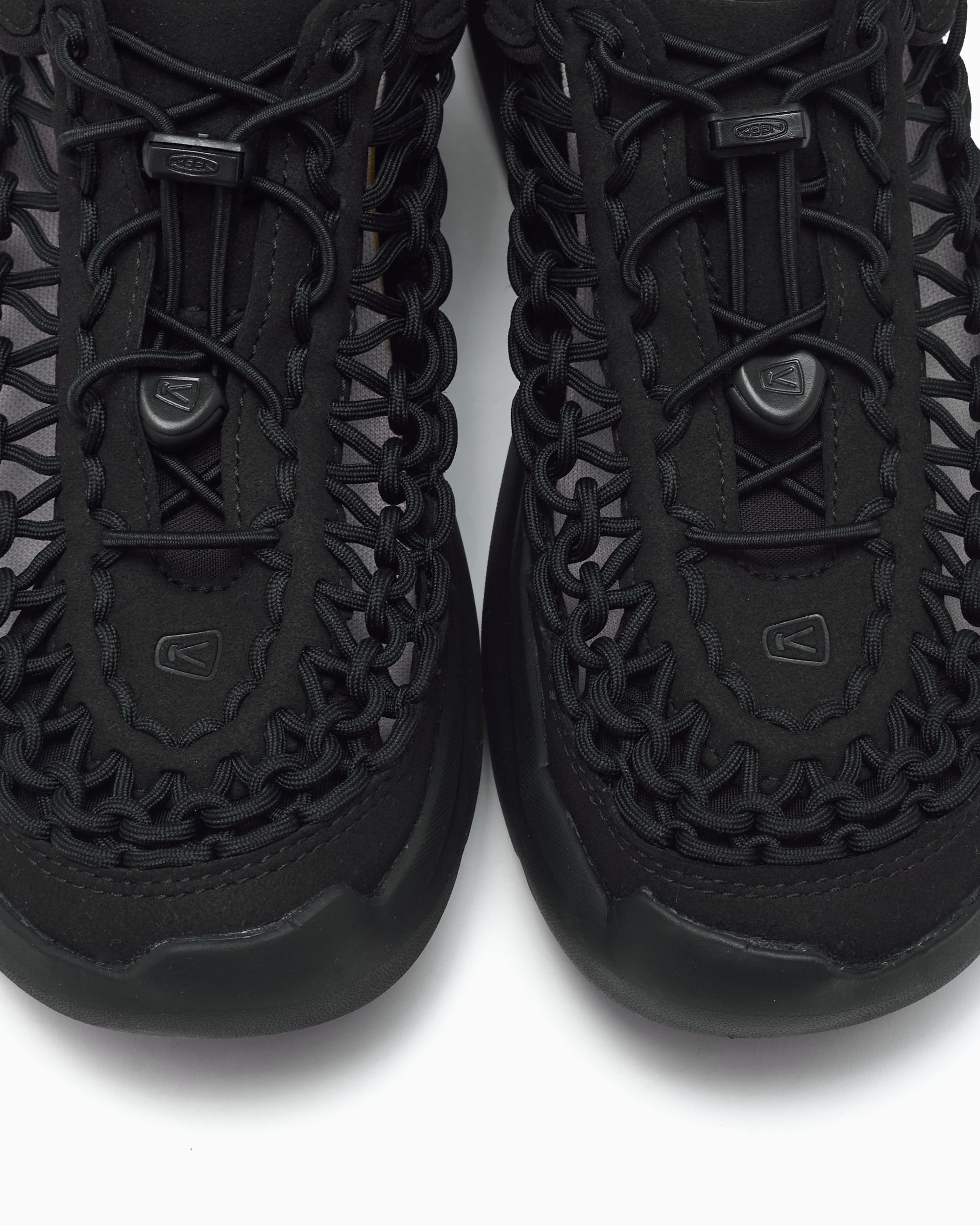 KEEN Uneek WK Black 1030271 | FOOTDISTRICT