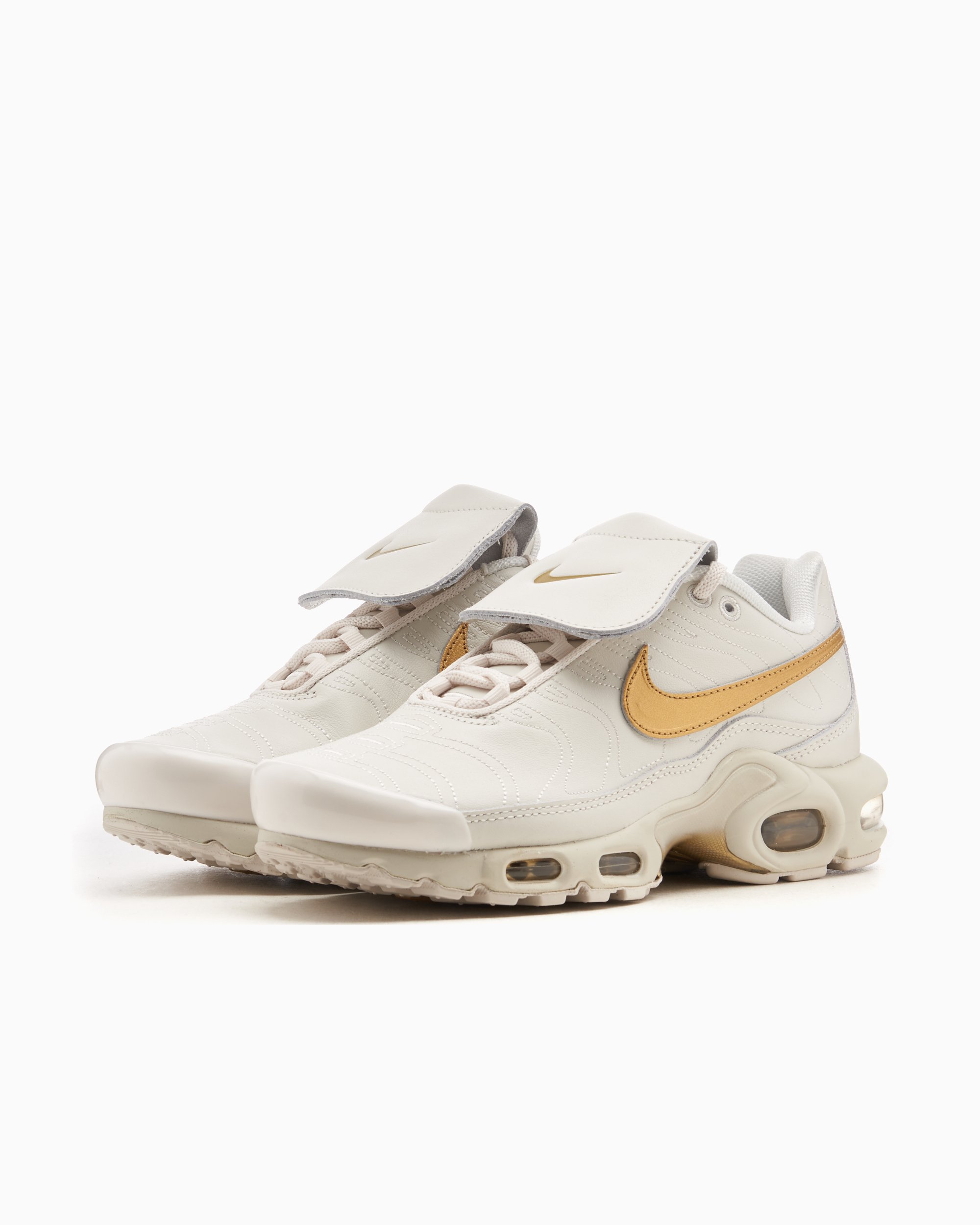 Nike Air Max Plus Tiempo Phantom WeiB HV2541 001 FOOTDISTRICT