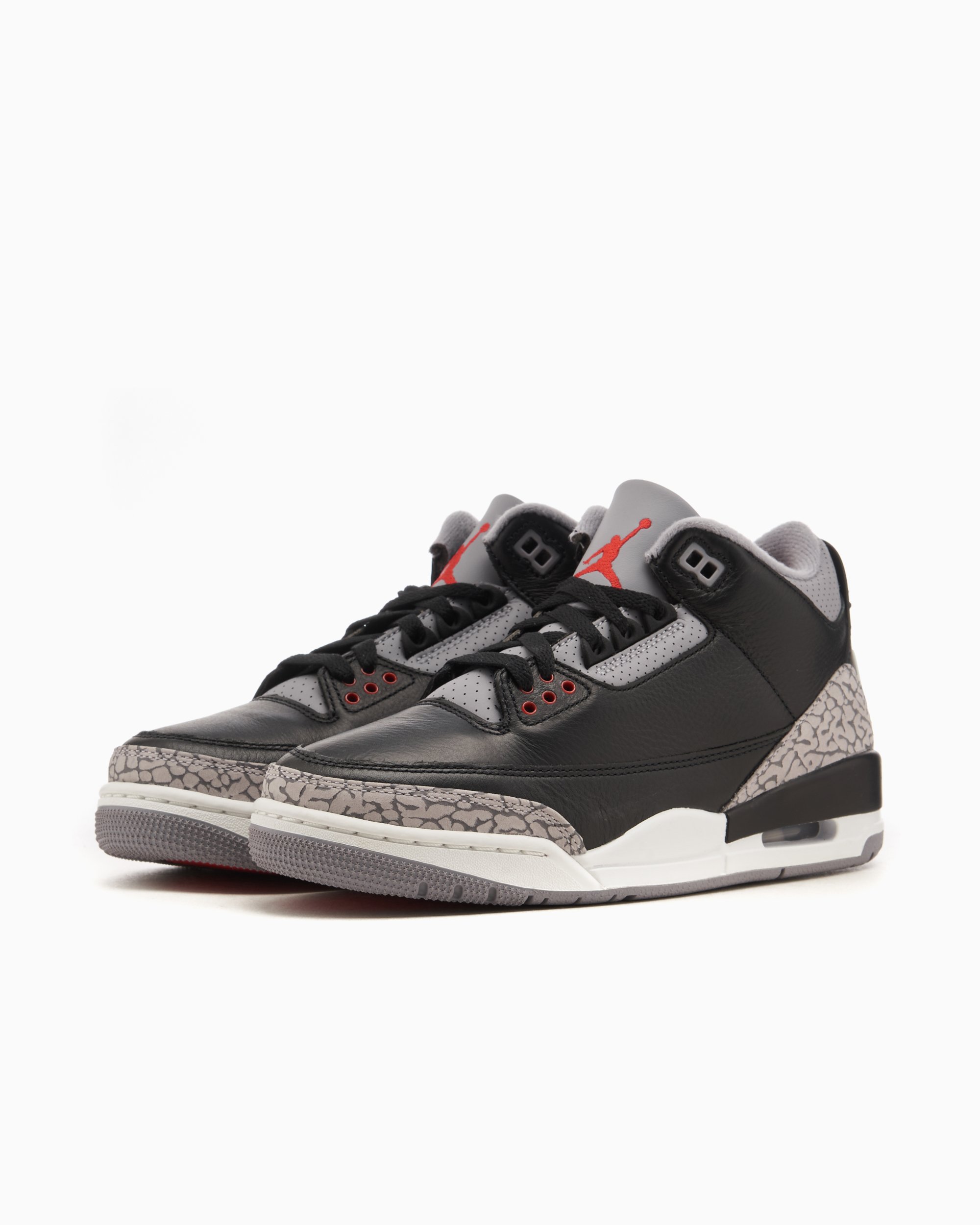 Air Jordan 3 Retro Black Cement Reimagined Black DN3707 010 FOOTDISTRICT
