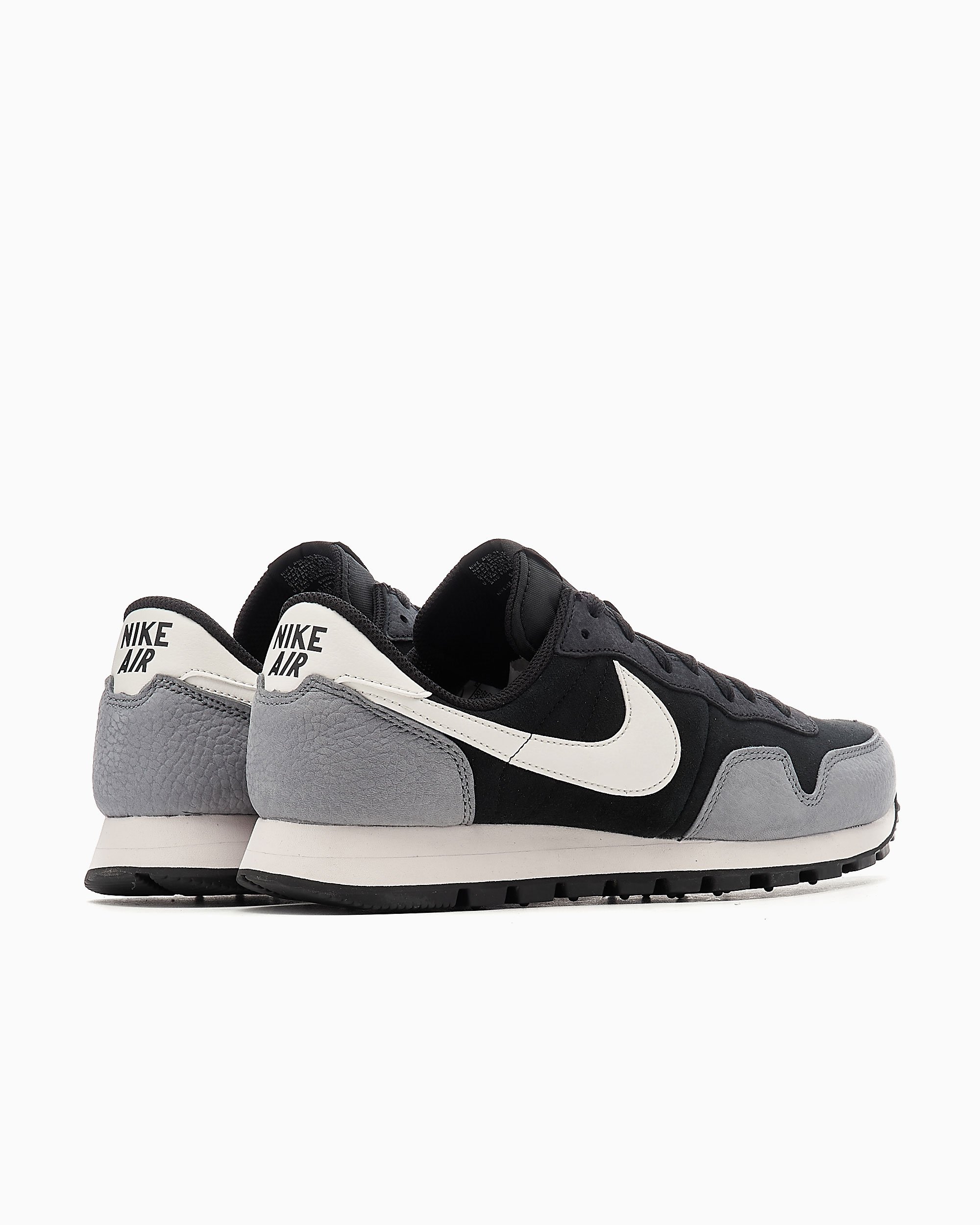 Nike Air Pegasus 83 Premium Negro DN1790 001 Comprar Online en