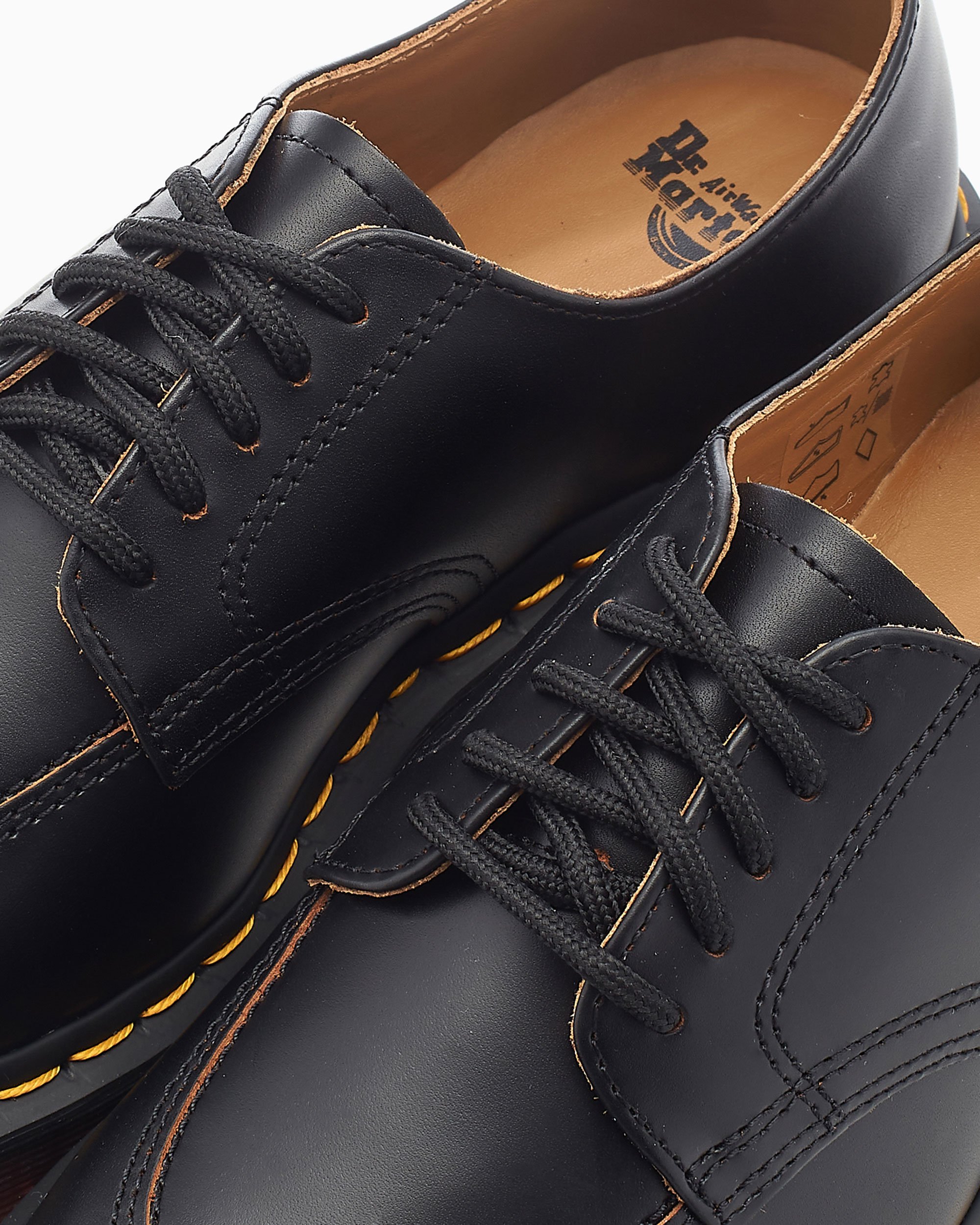 Dr martens split online leather