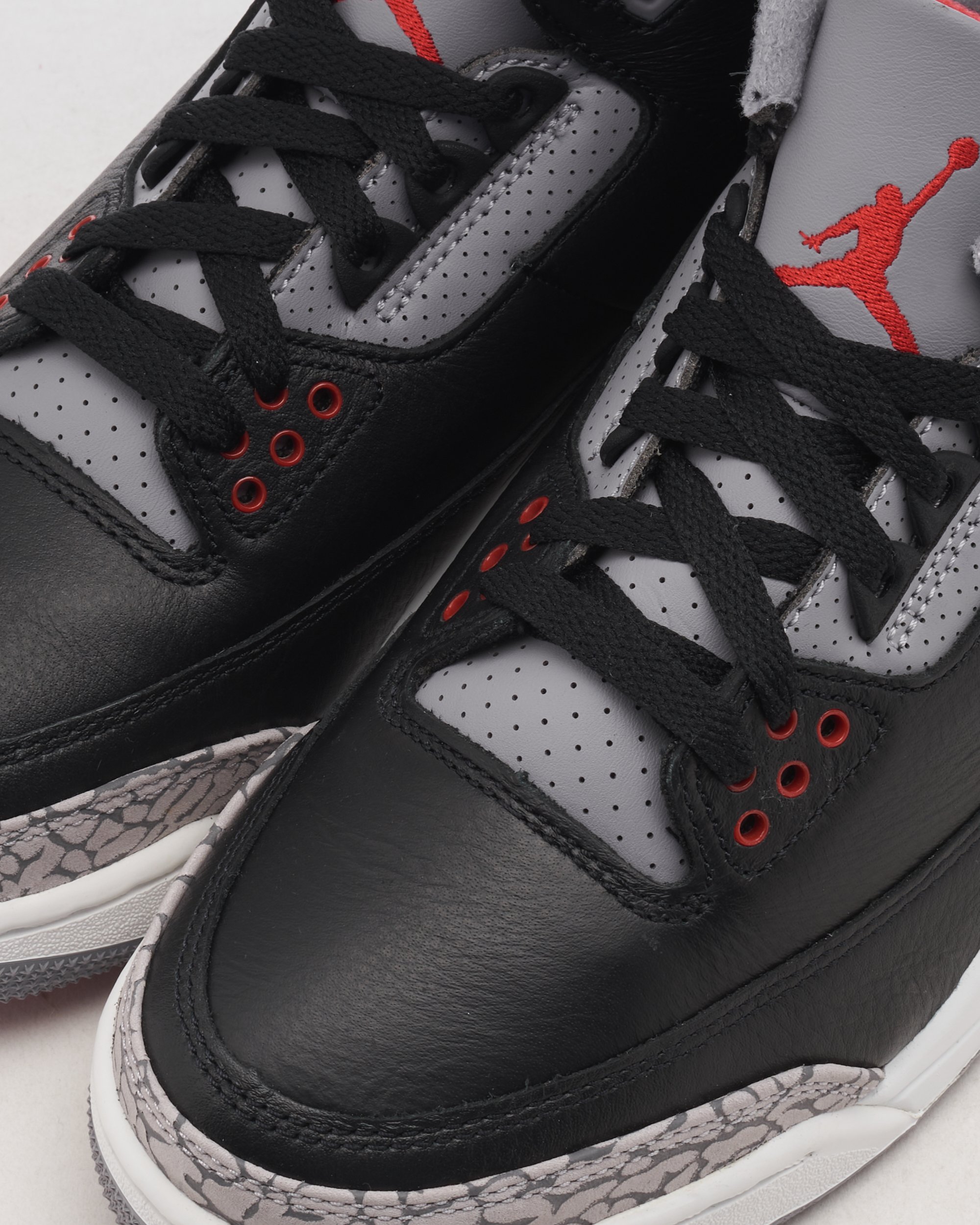 Air Jordan 3 Retro Black Cement Reimagined Black DN3707 010 FOOTDISTRICT