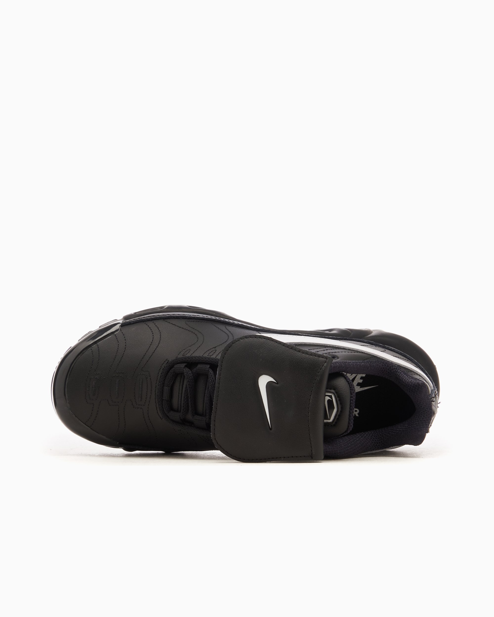 Nike Women s Air Max Plus Tiempo Black Schwarz HF0074 001 FOOTDISTRICT