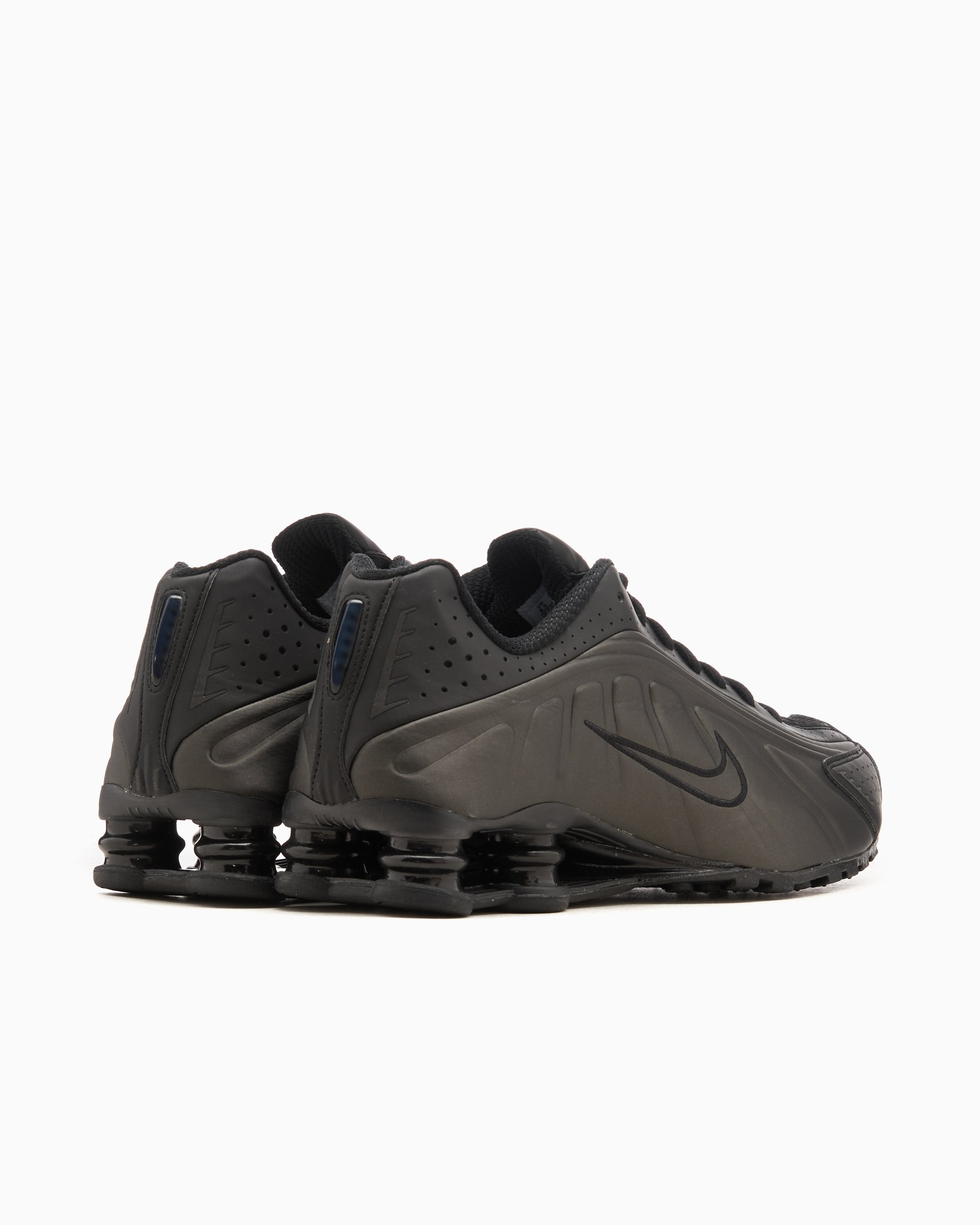 NIKE SHOX R4 ブラック 10 (UK) Nike Shox R4 Mens Fashion Sneakers in Black - 10.5 US | eBay