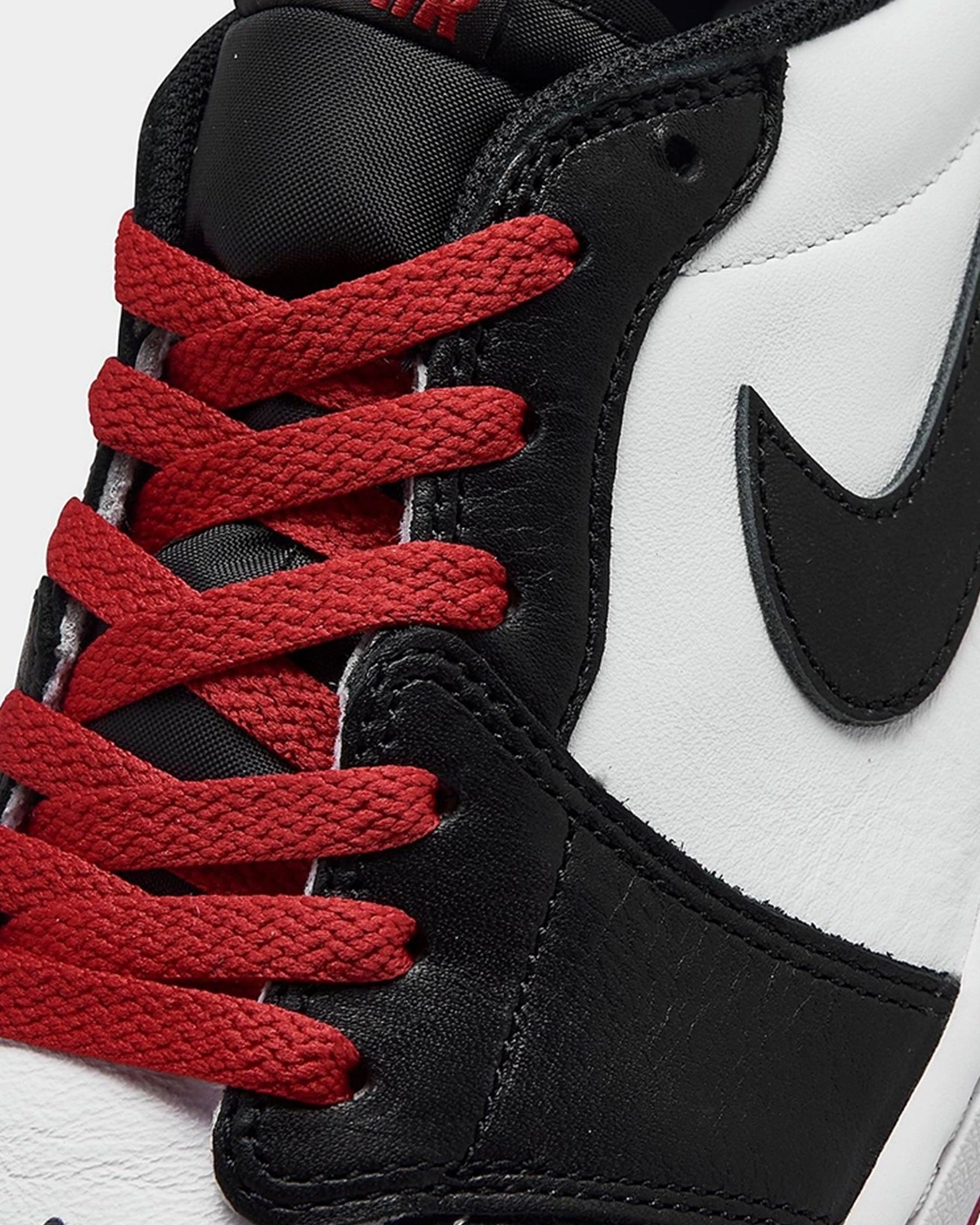 Air jordan 1 black toe low clearance