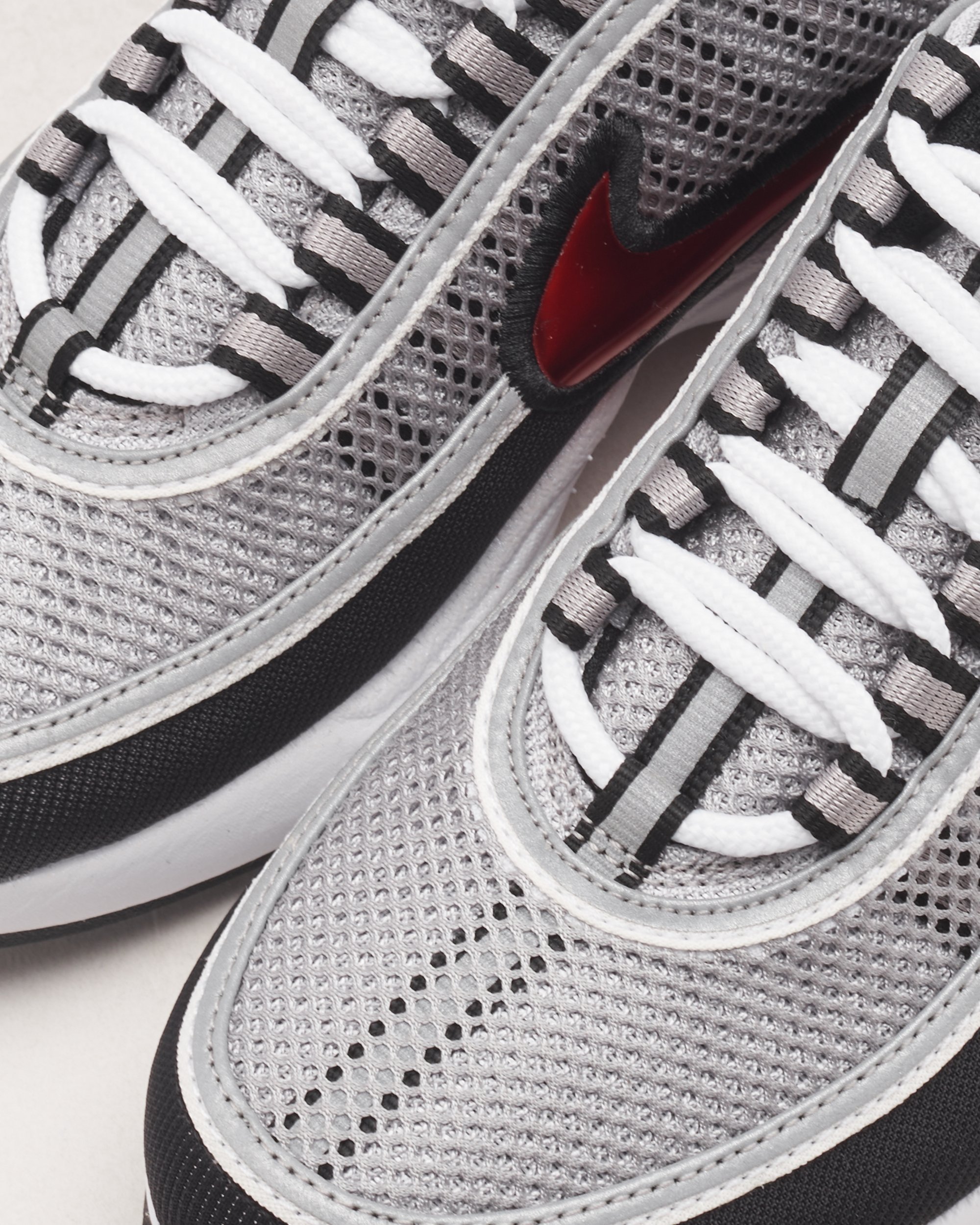 Spiridon red deals