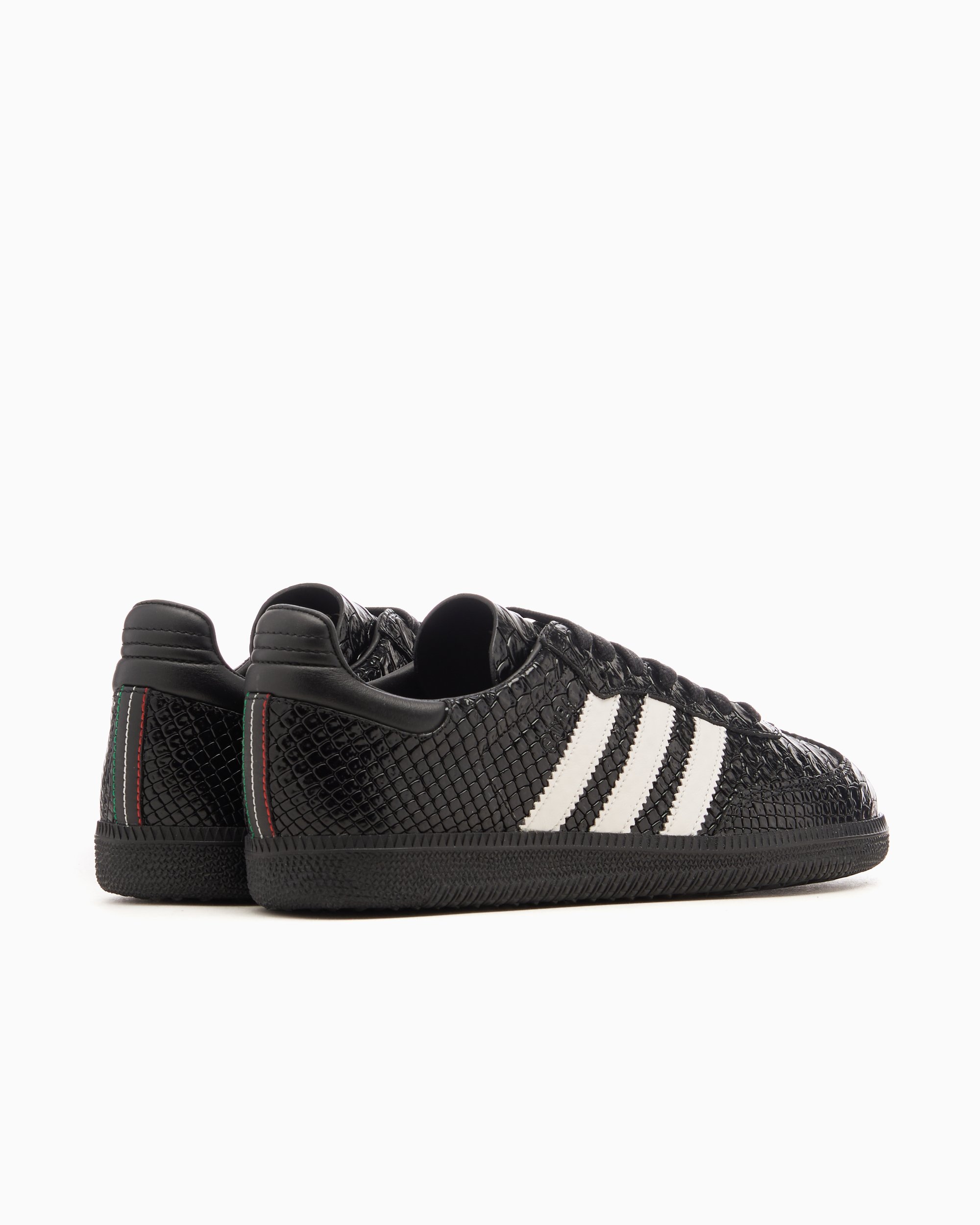 Adidas superstar weave core black/white deals