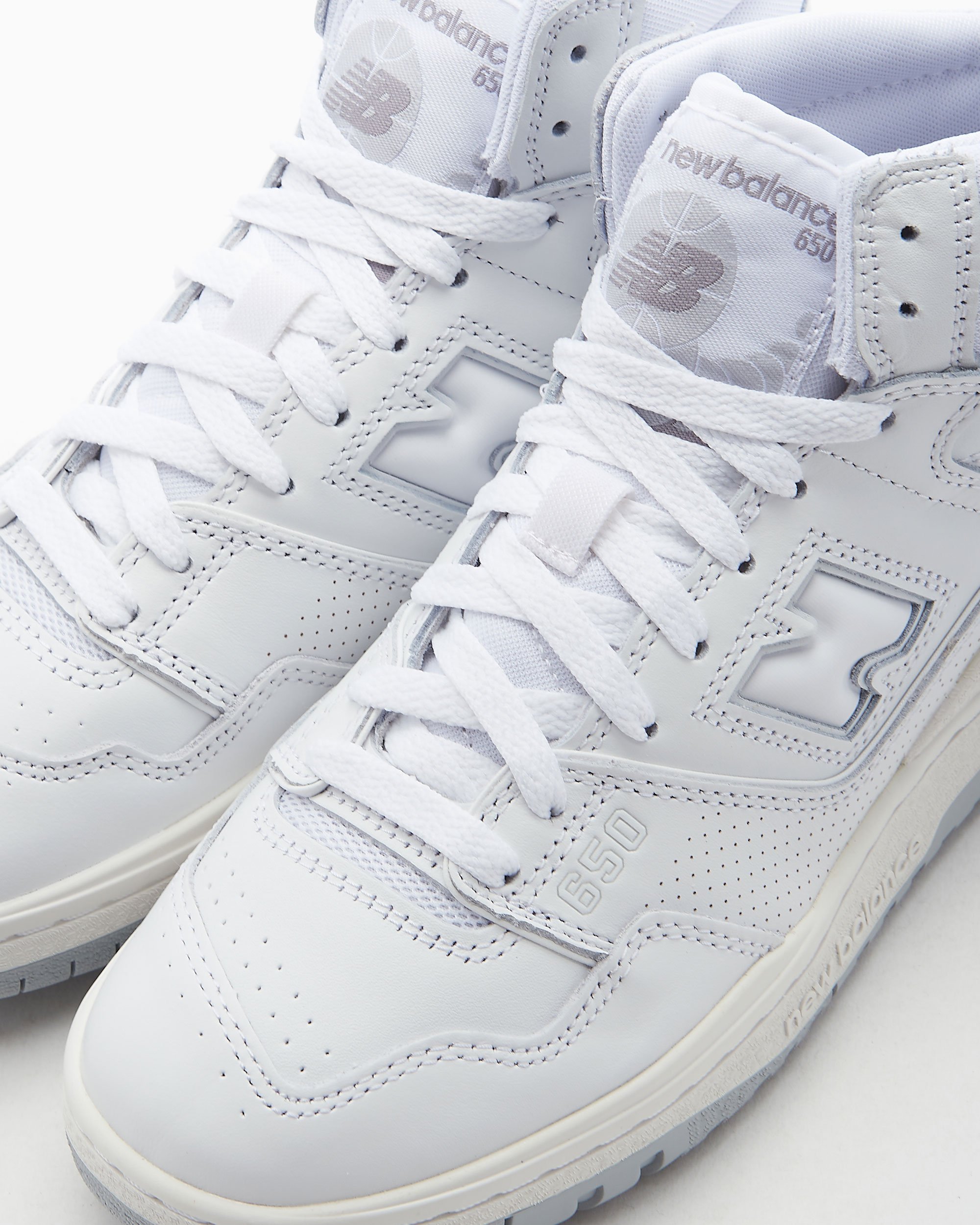 New balance high sneakers top