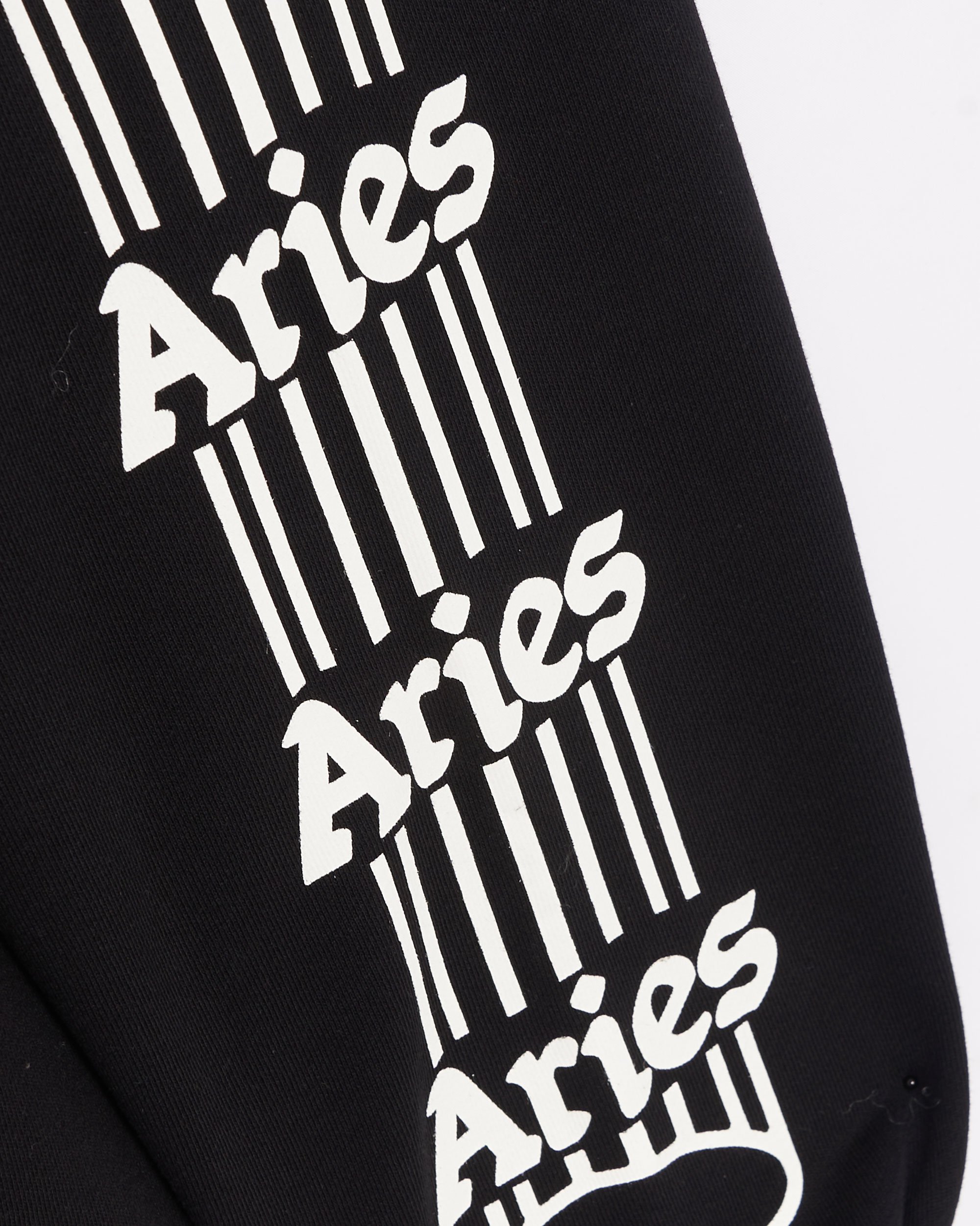 Aries Column Unisex Sweatshirt Negro COAR20001-BLK