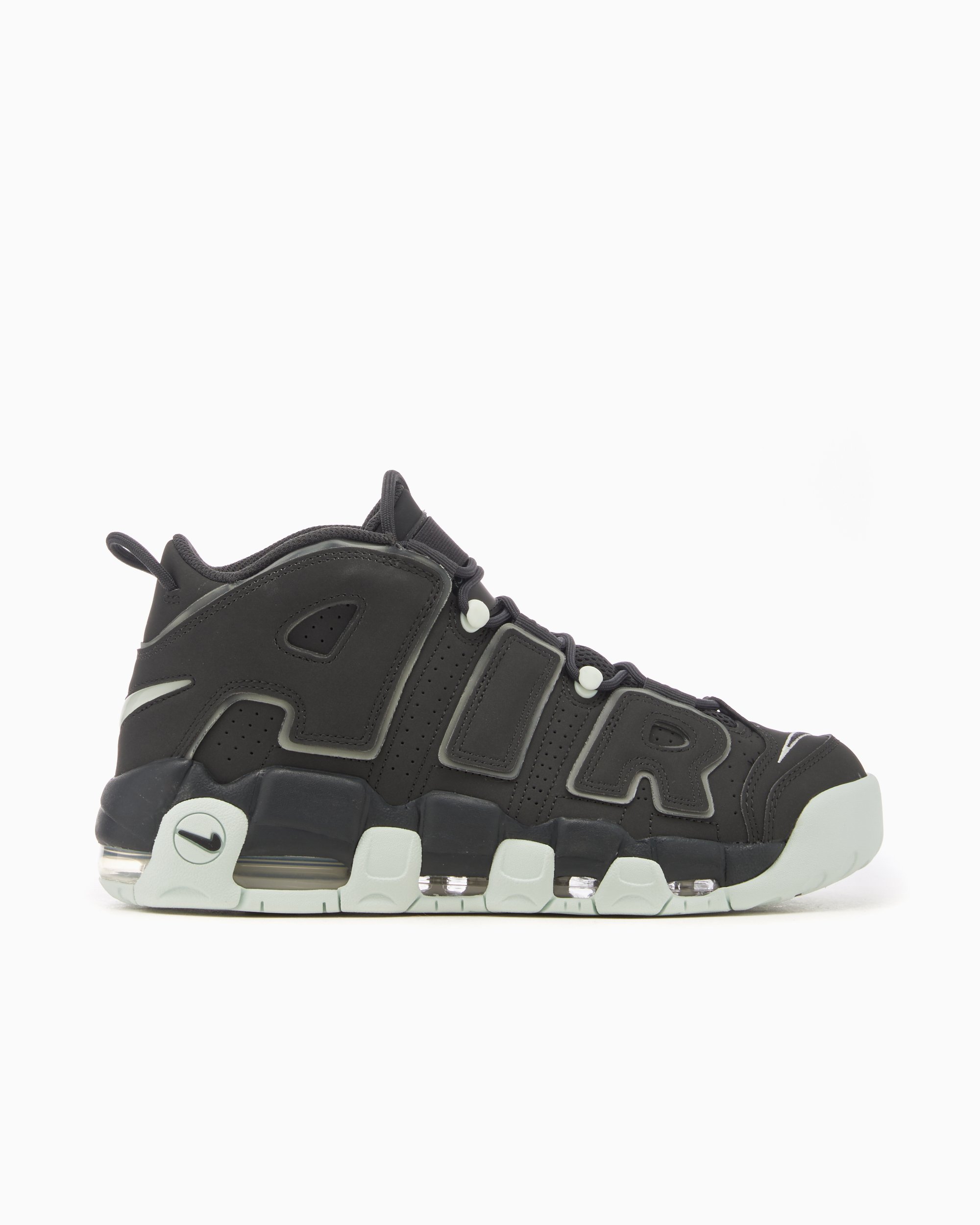 Up tempo black store