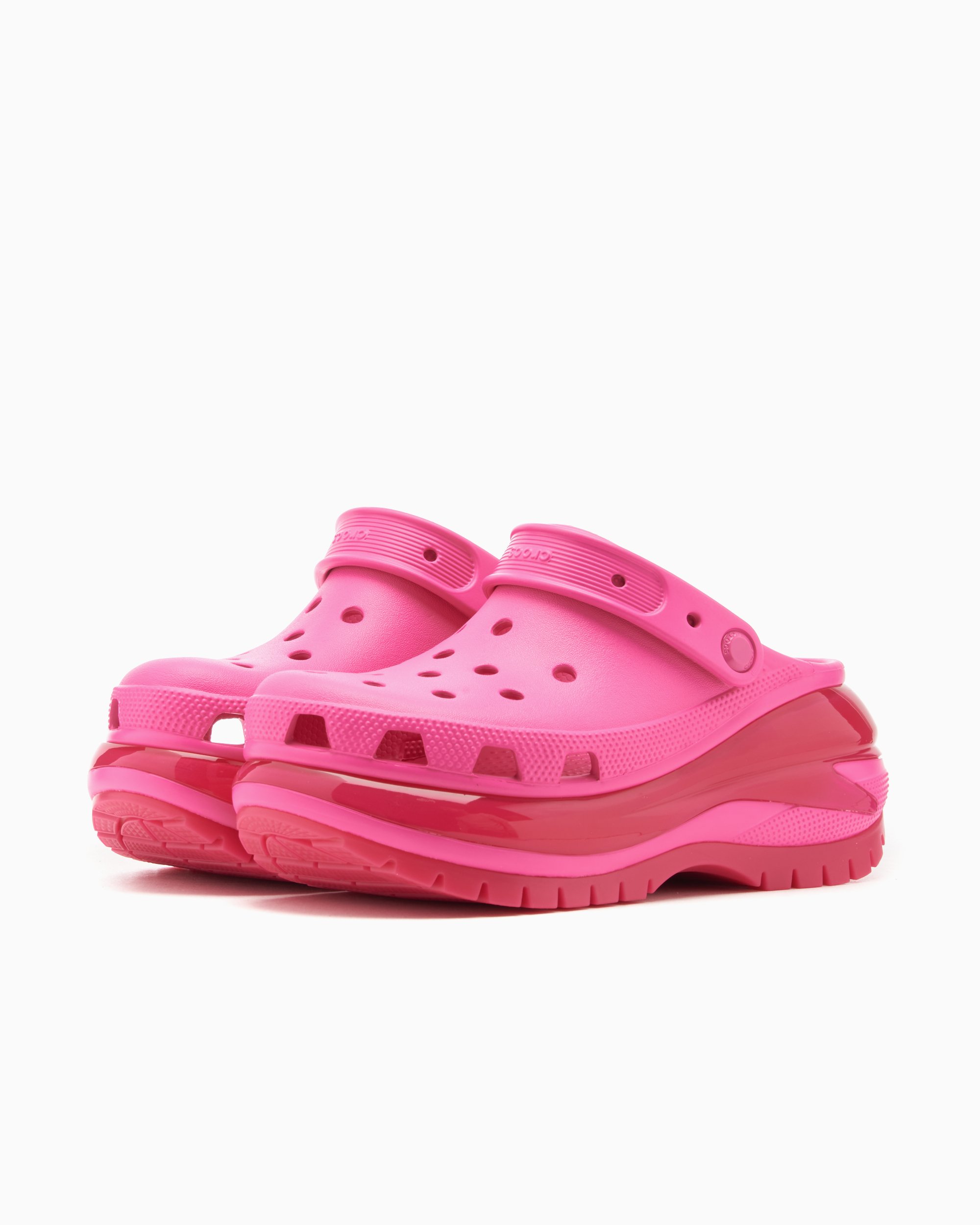 Crocs Classic Mega Crush Clog Pink 207988-6UB | FOOTDISTRICT