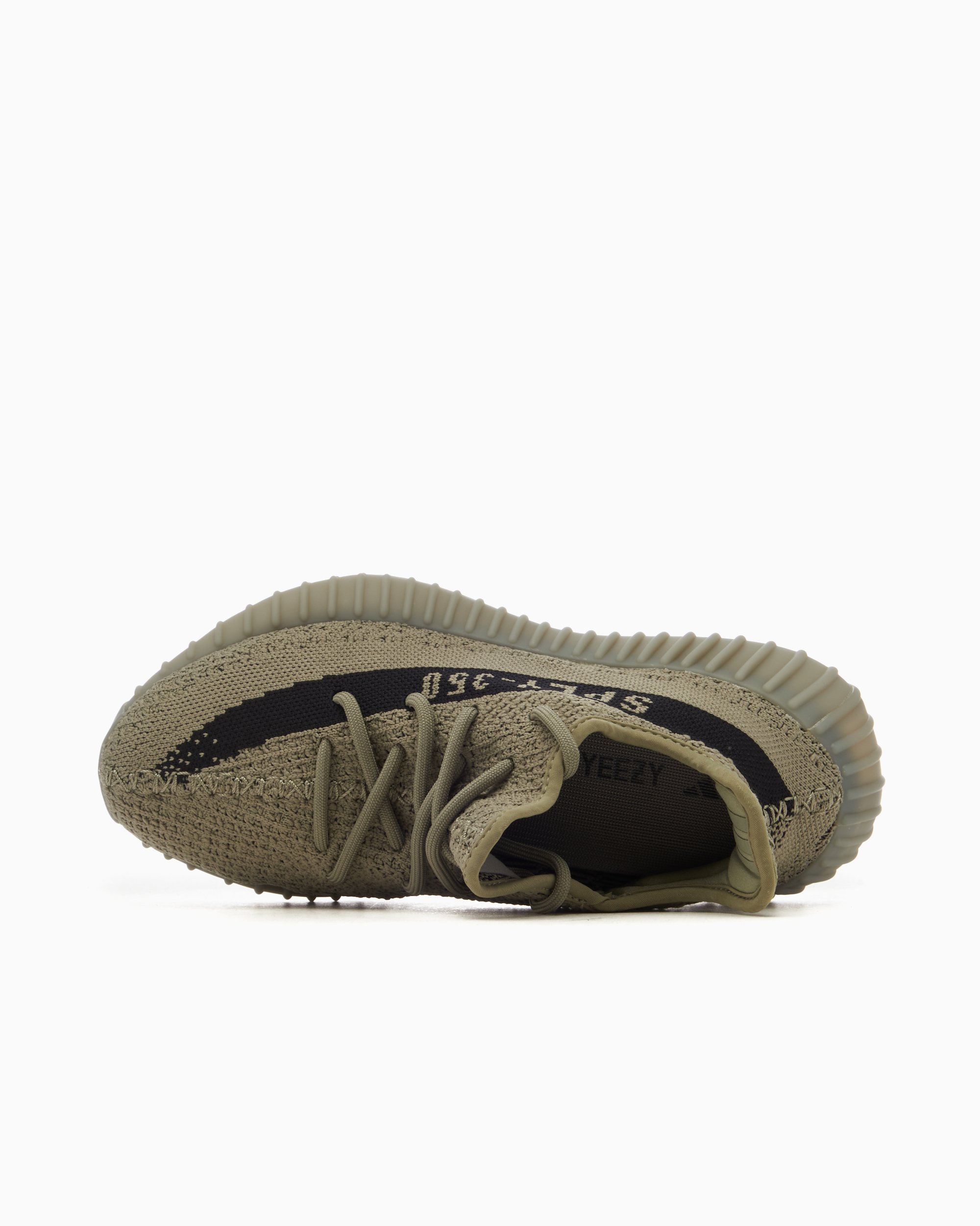 Adidas yeezy best sale negras precio qatar