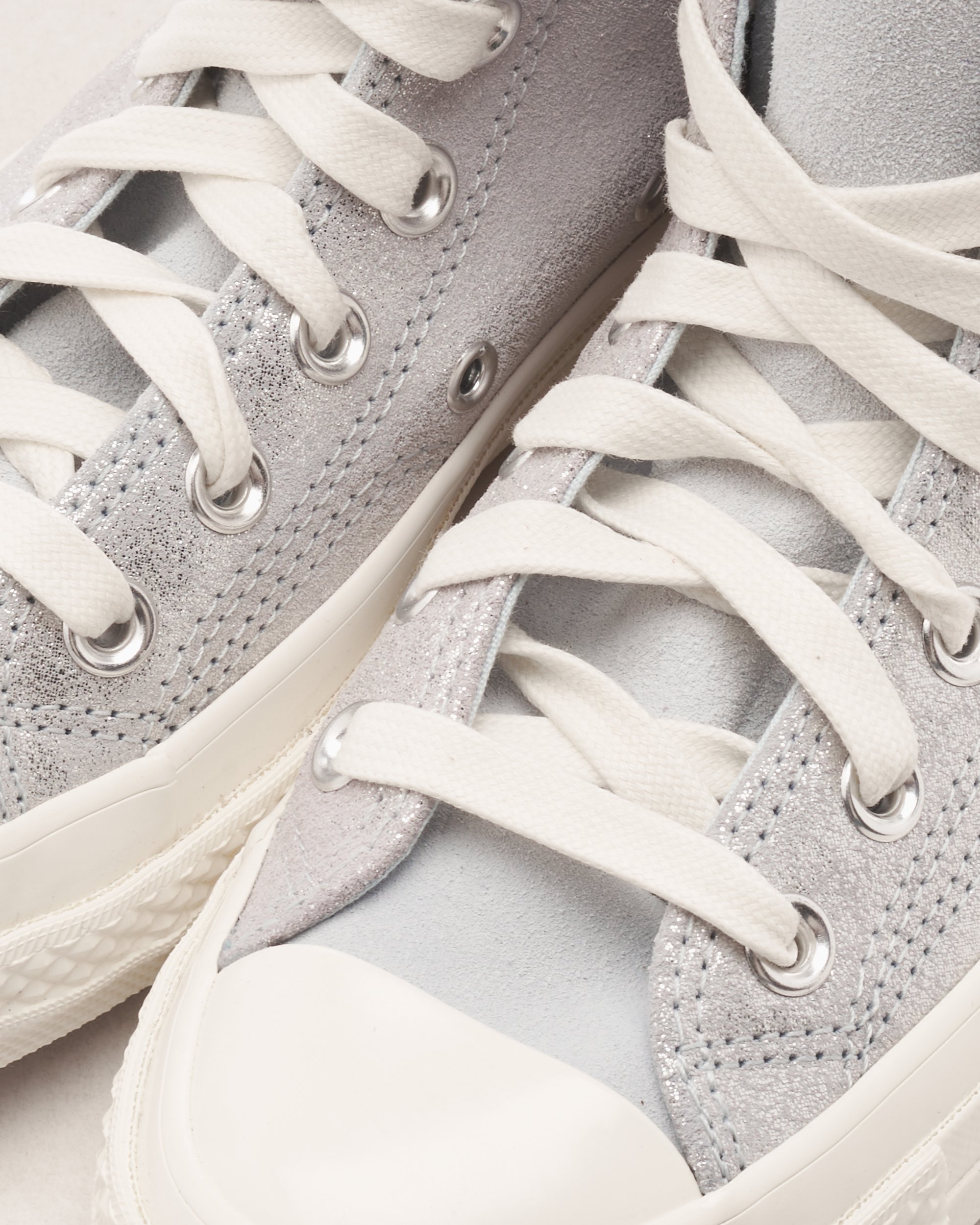 Converse color plata store