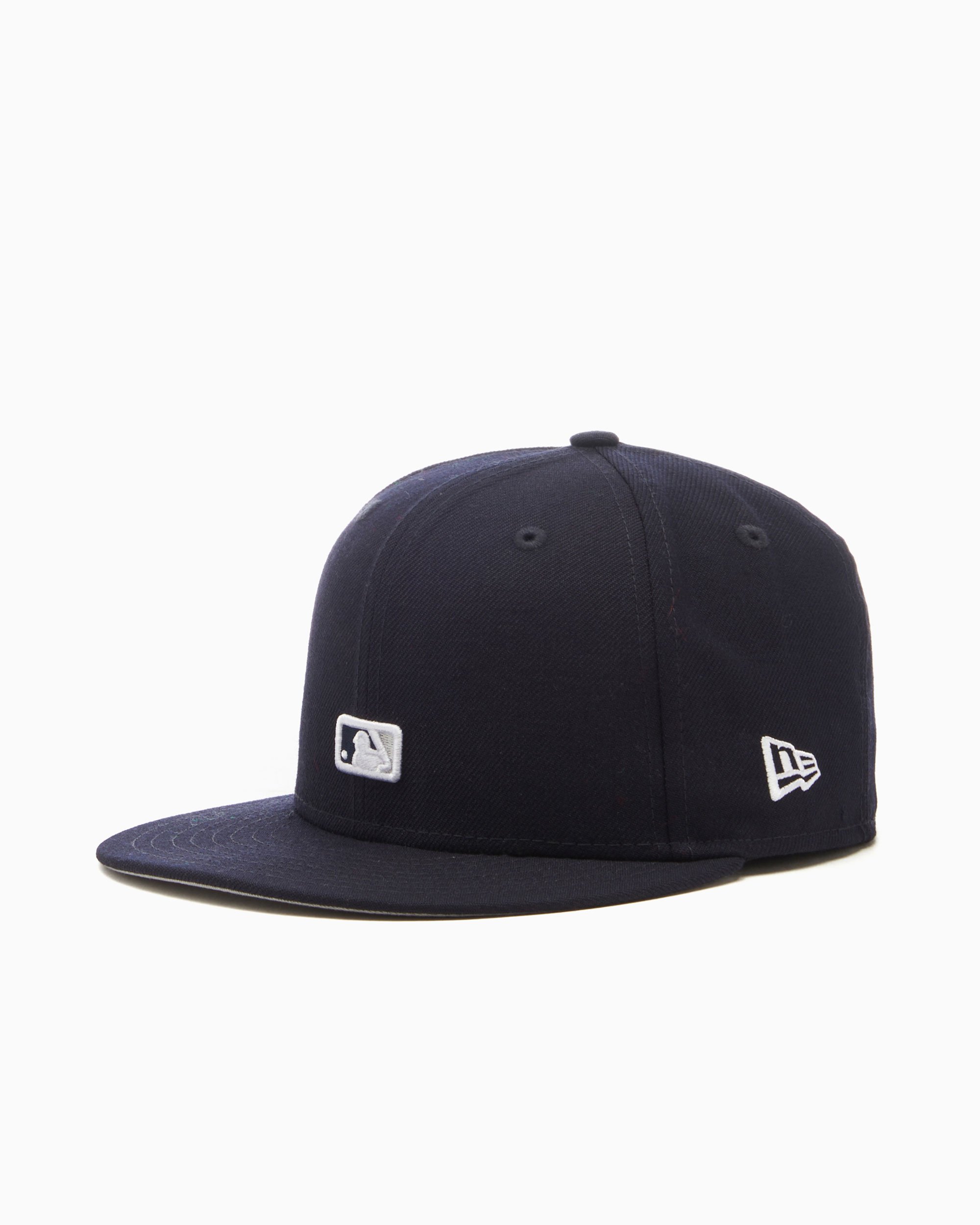 New Era Fitted-Cap 59Fifty Black On Black MLB New York Yankees black Bonés  Fitted online at SNIPES