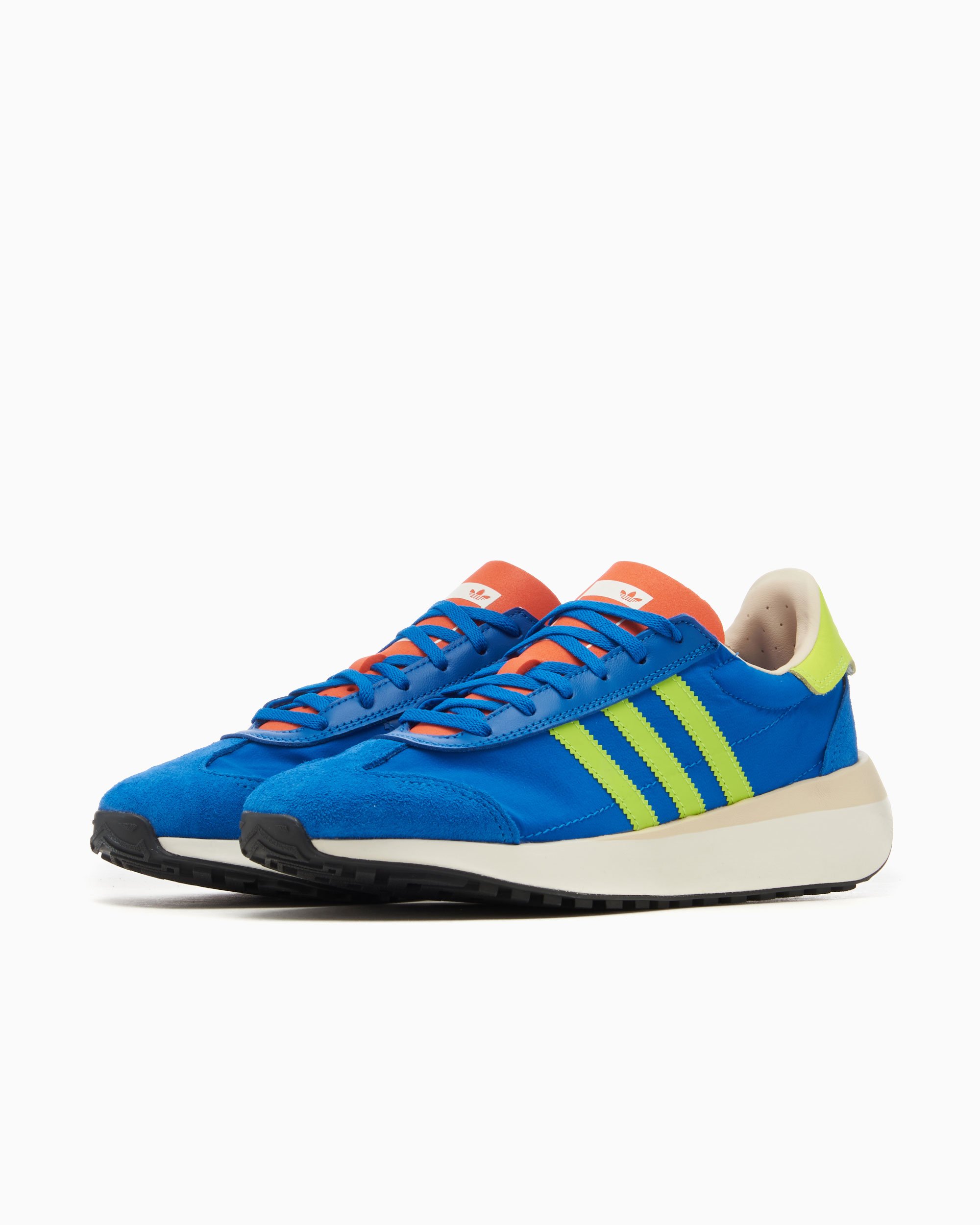Importar zapatillas adidas de china xl online