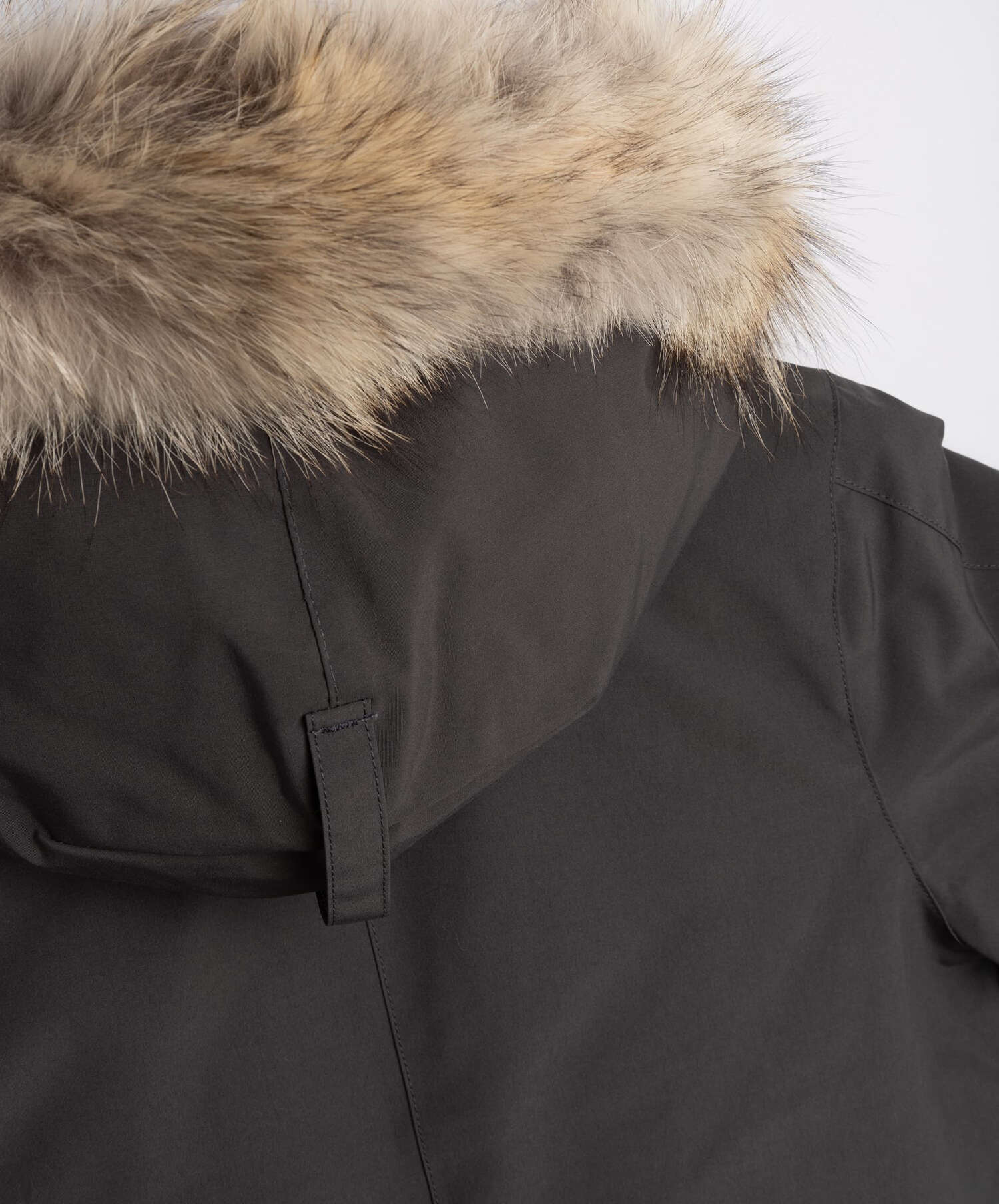 Canada goose top 3037l que es