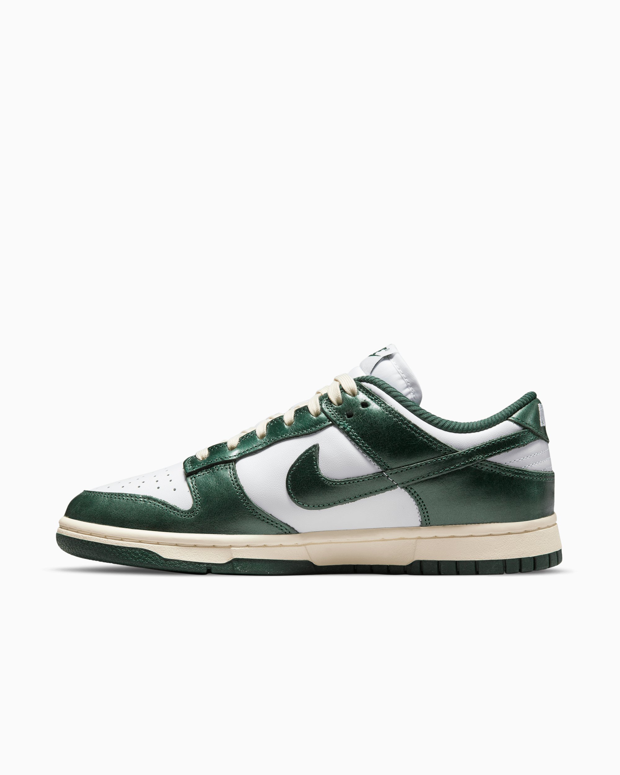 Nike Women s Dunk Low Vintage Green Verde DQ8580 100 FOOTDISTRICT