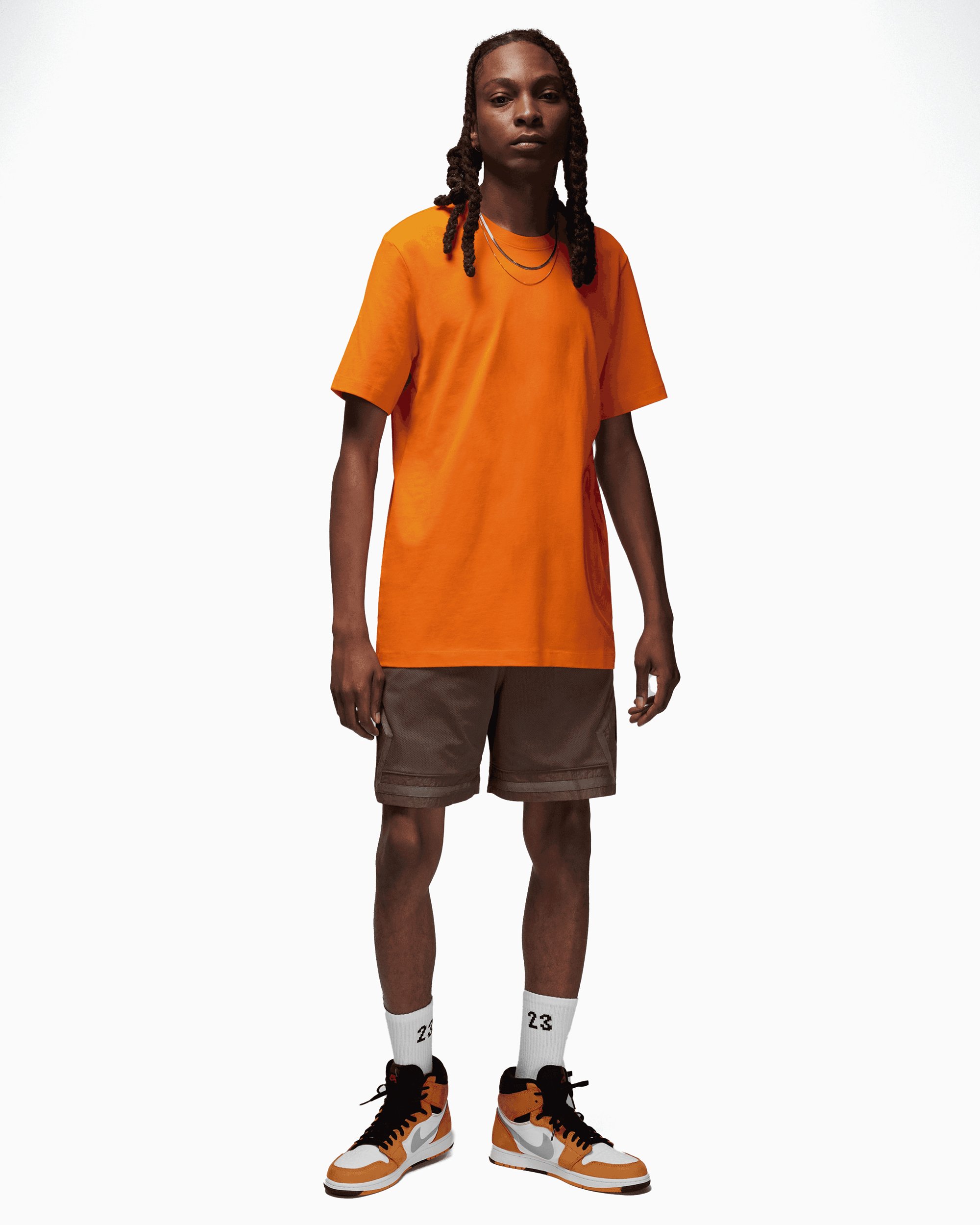 Jordan x PSG Logo Men s T Shirt Orange DZ2917 834 FOOTDISTRICT