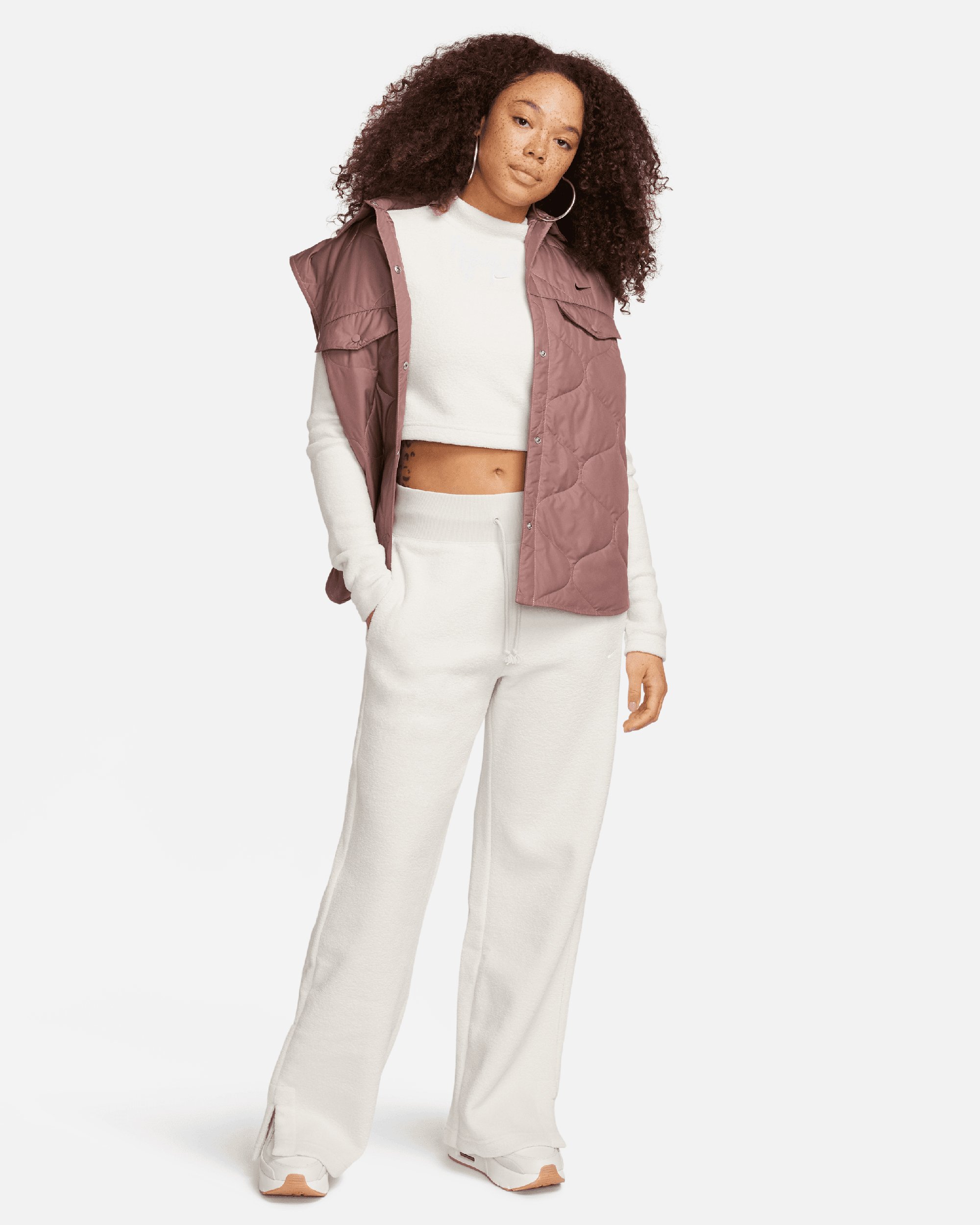 nike women's essential vest