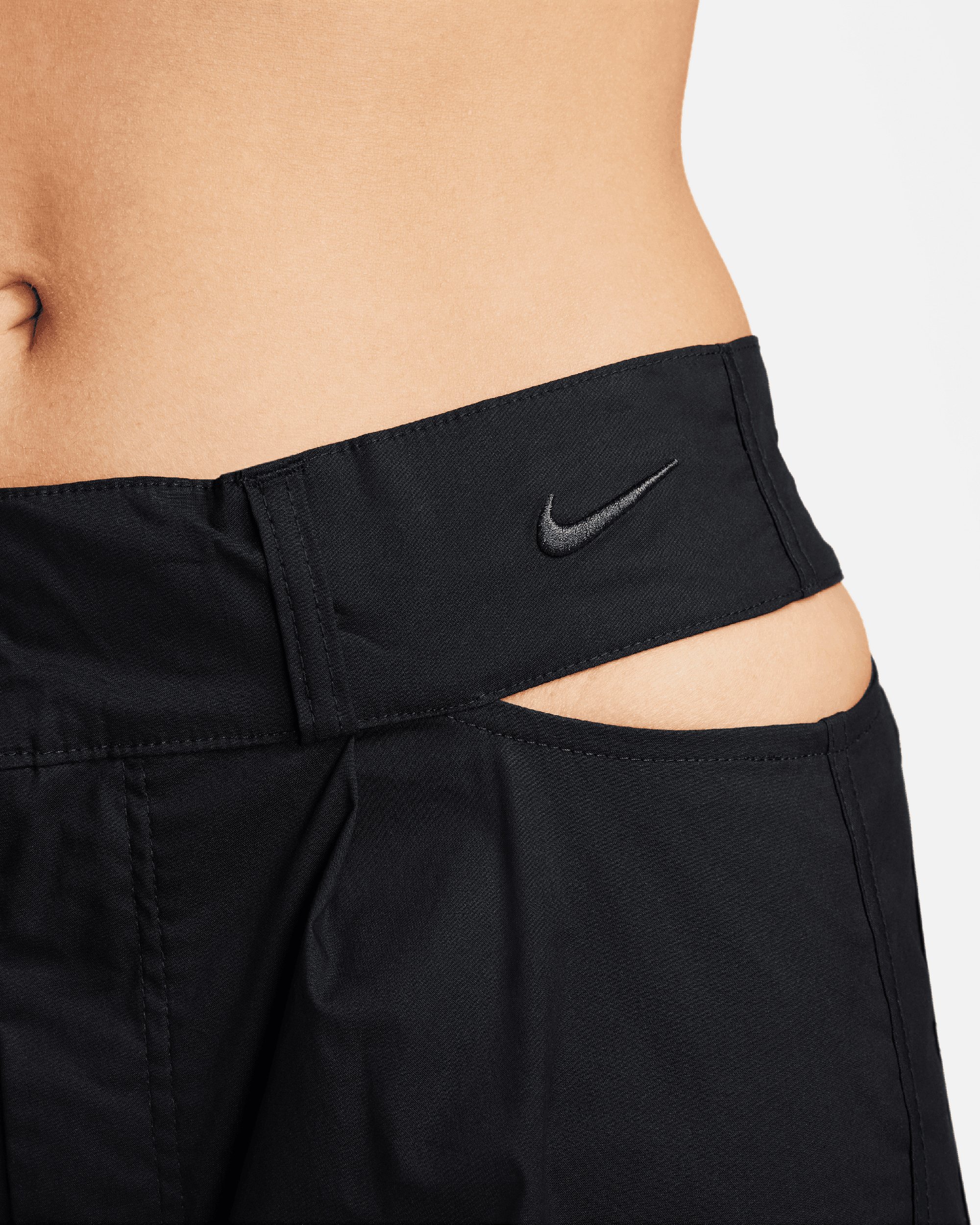 Nike Sportswear Women s Pants Schwarz FN1883 010 FOOTDISTRICT