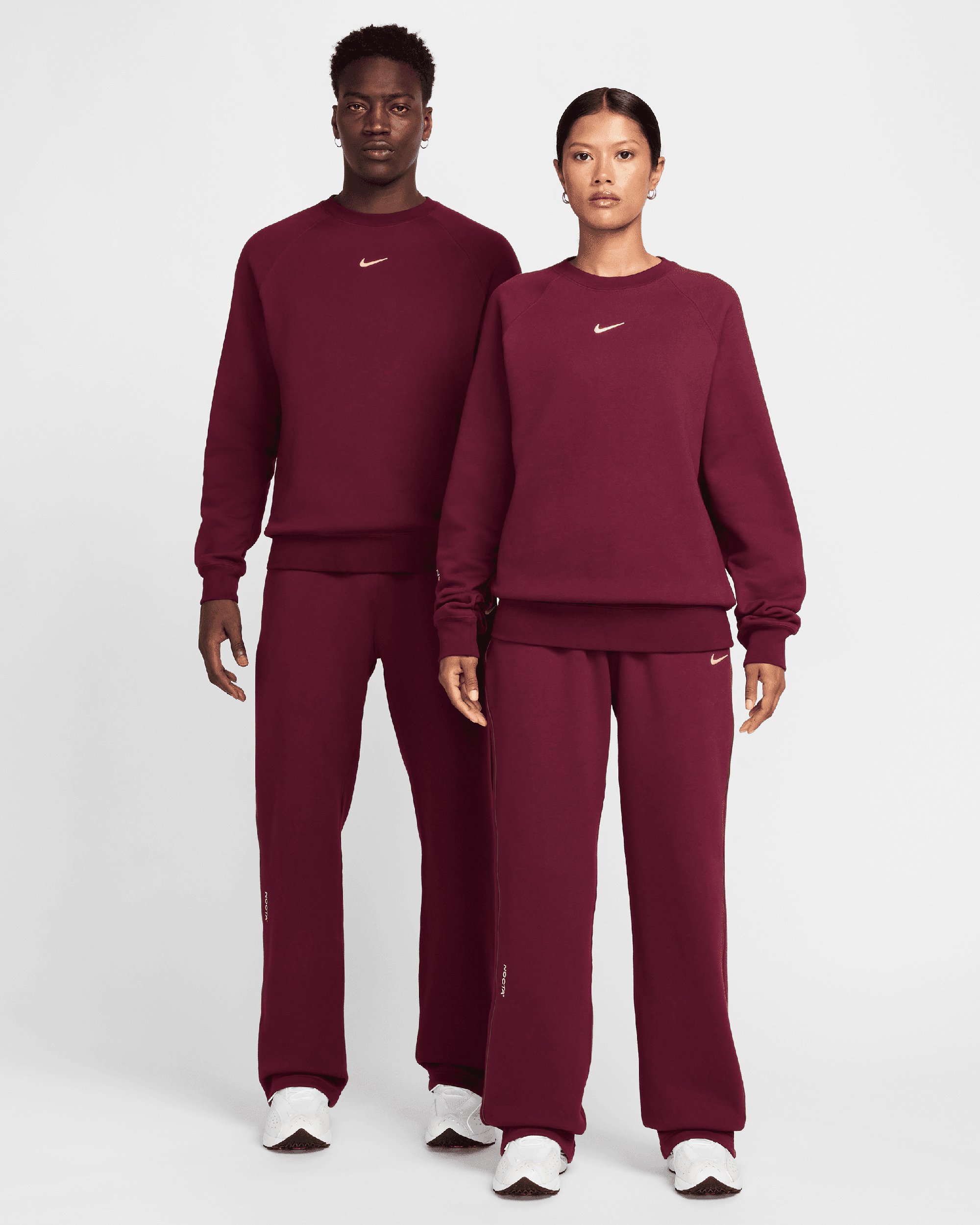 mens burgundy nike sweatshirt