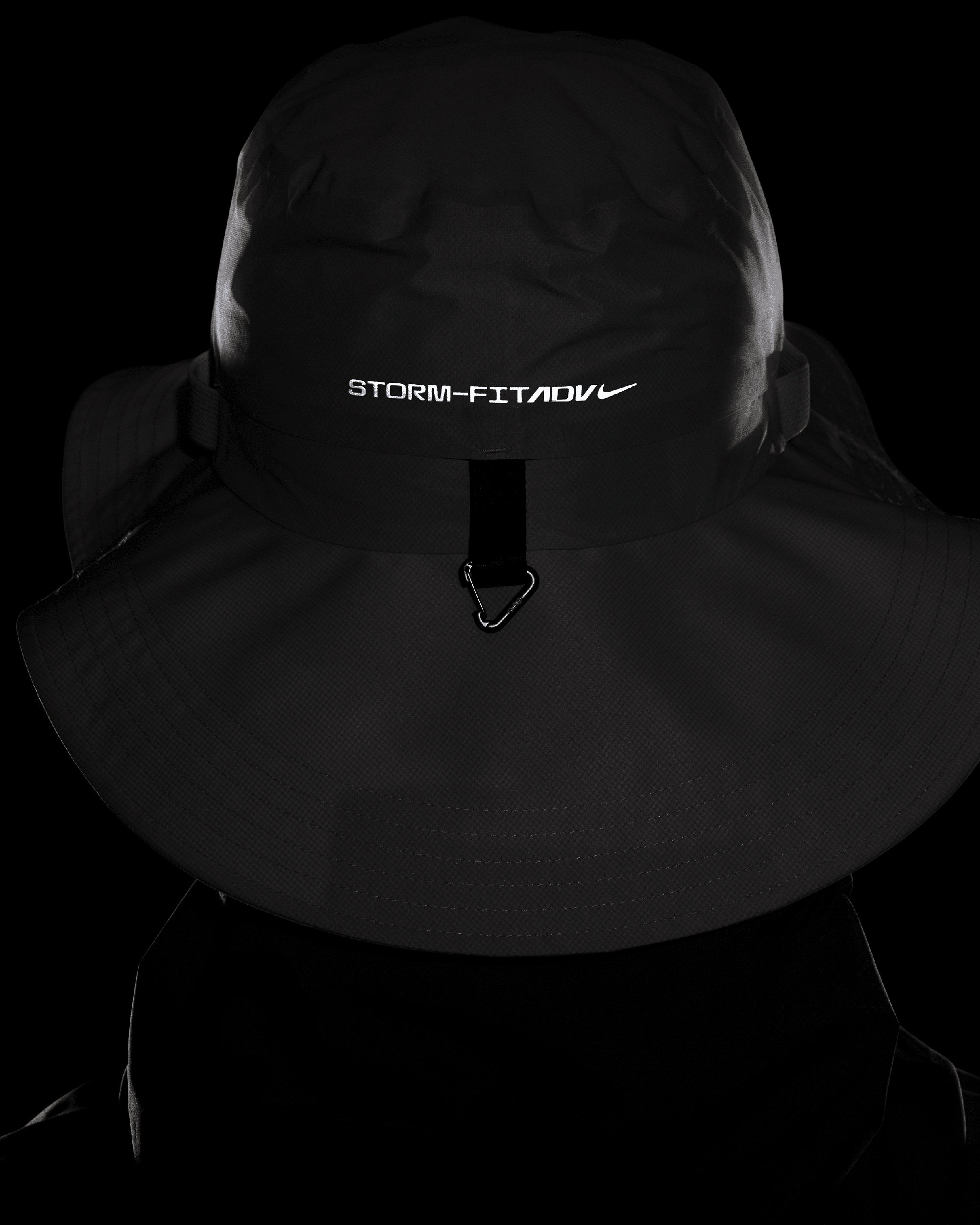 Nike ACG Apex Storm FIT ADV Unisex Bucket Hat Blanc FQ6845 025 FOOTDISTRICT