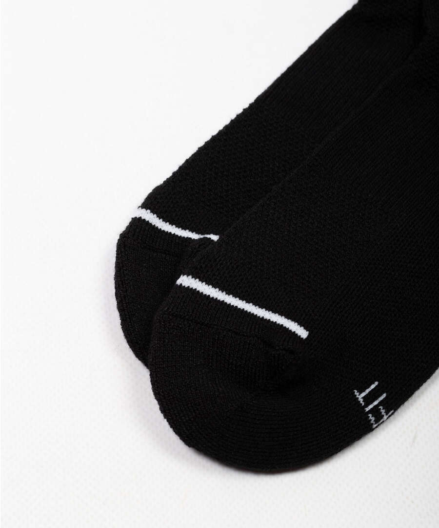 Air Jordan Dri Fit Socks 3 Pack Black SX5545 013 FOOTDISTRICT