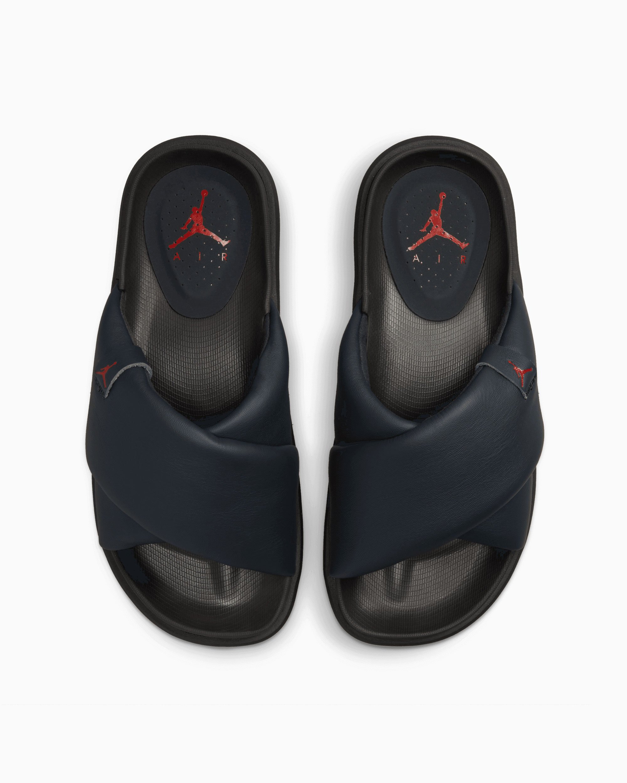 Female jordan slides hot sale