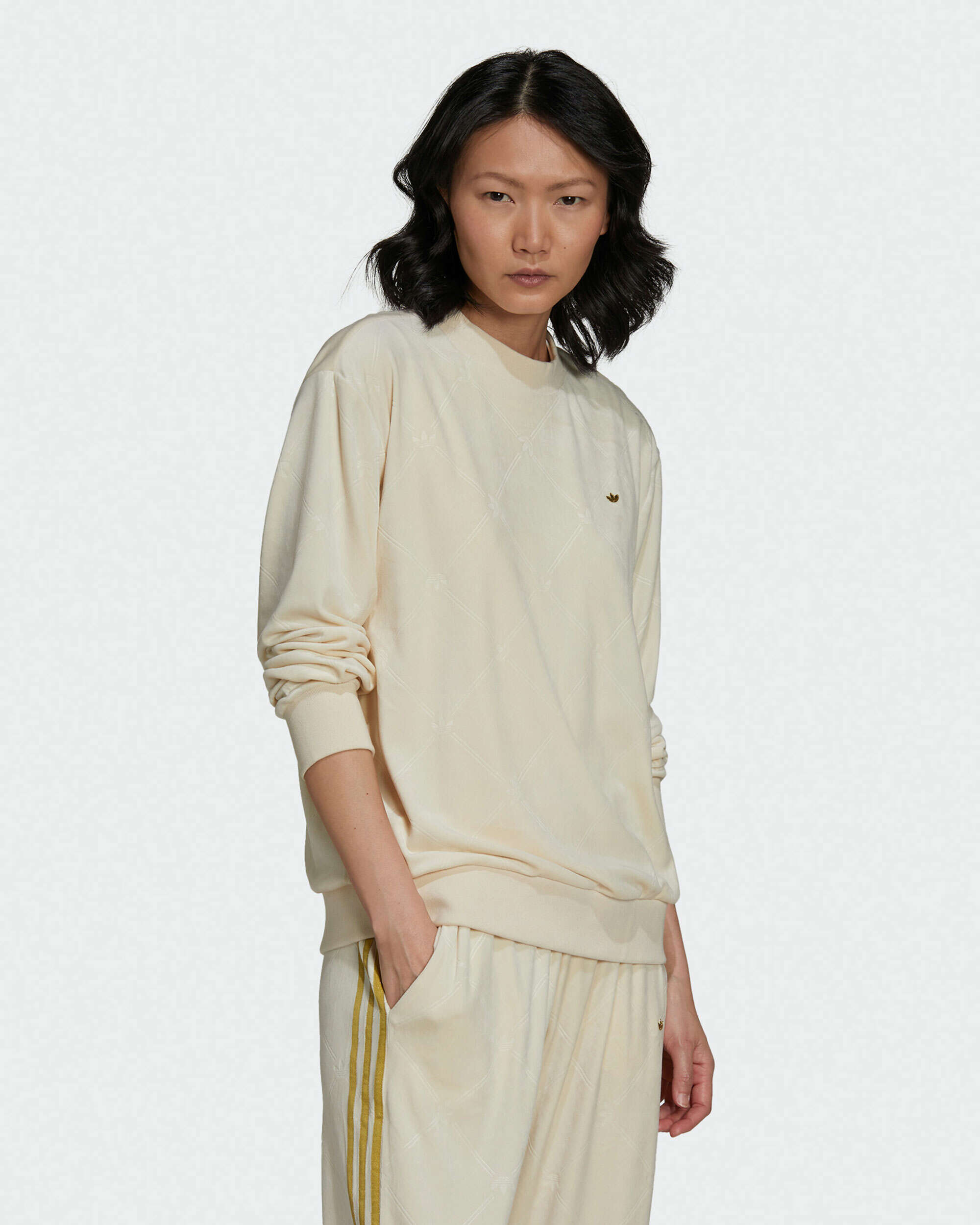 adidas Women\'s Velvet Sweatshirt Beige H18044| Buy Online at FOOTDISTRICT