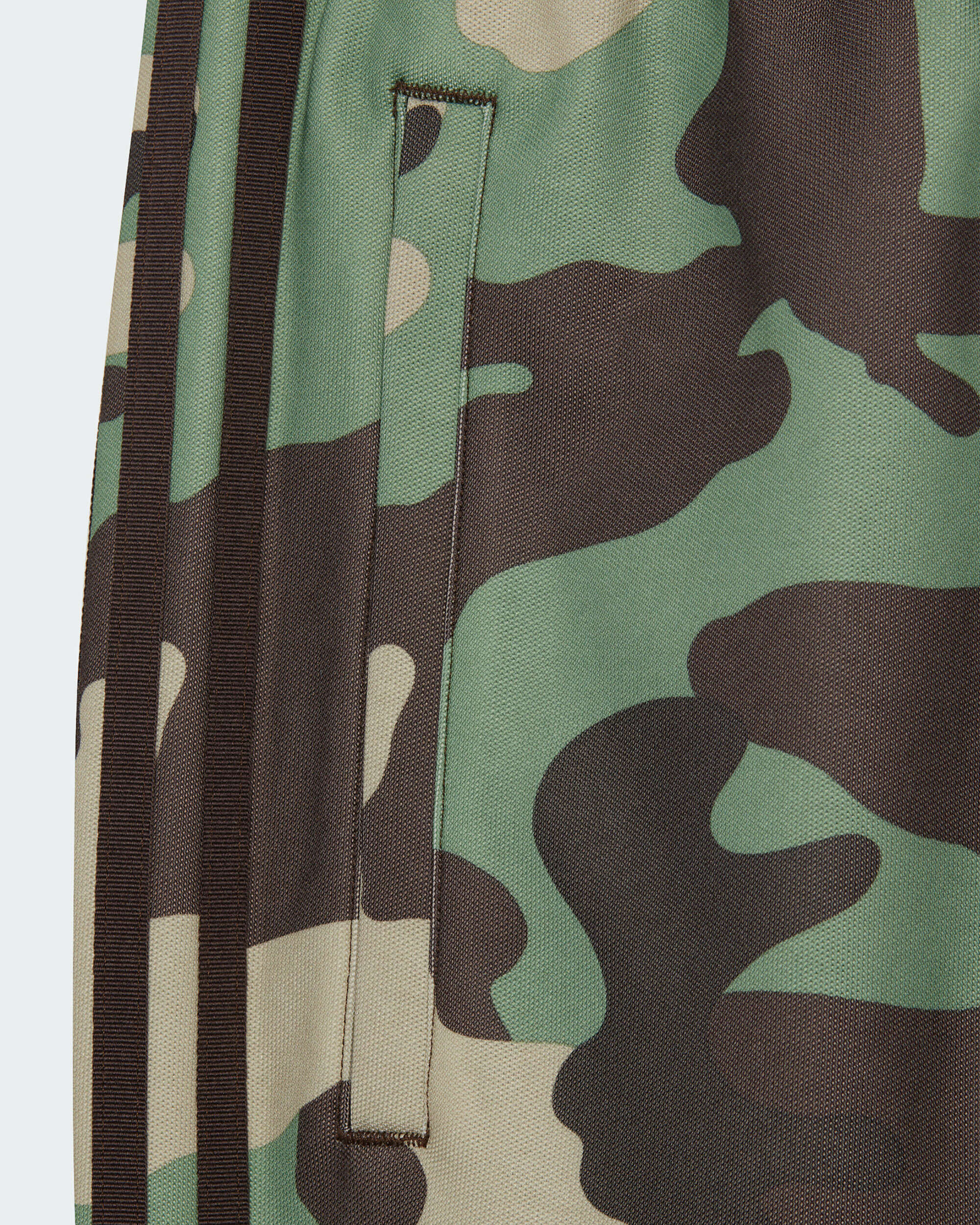 Adidas camouflage hintergrund new arrivals