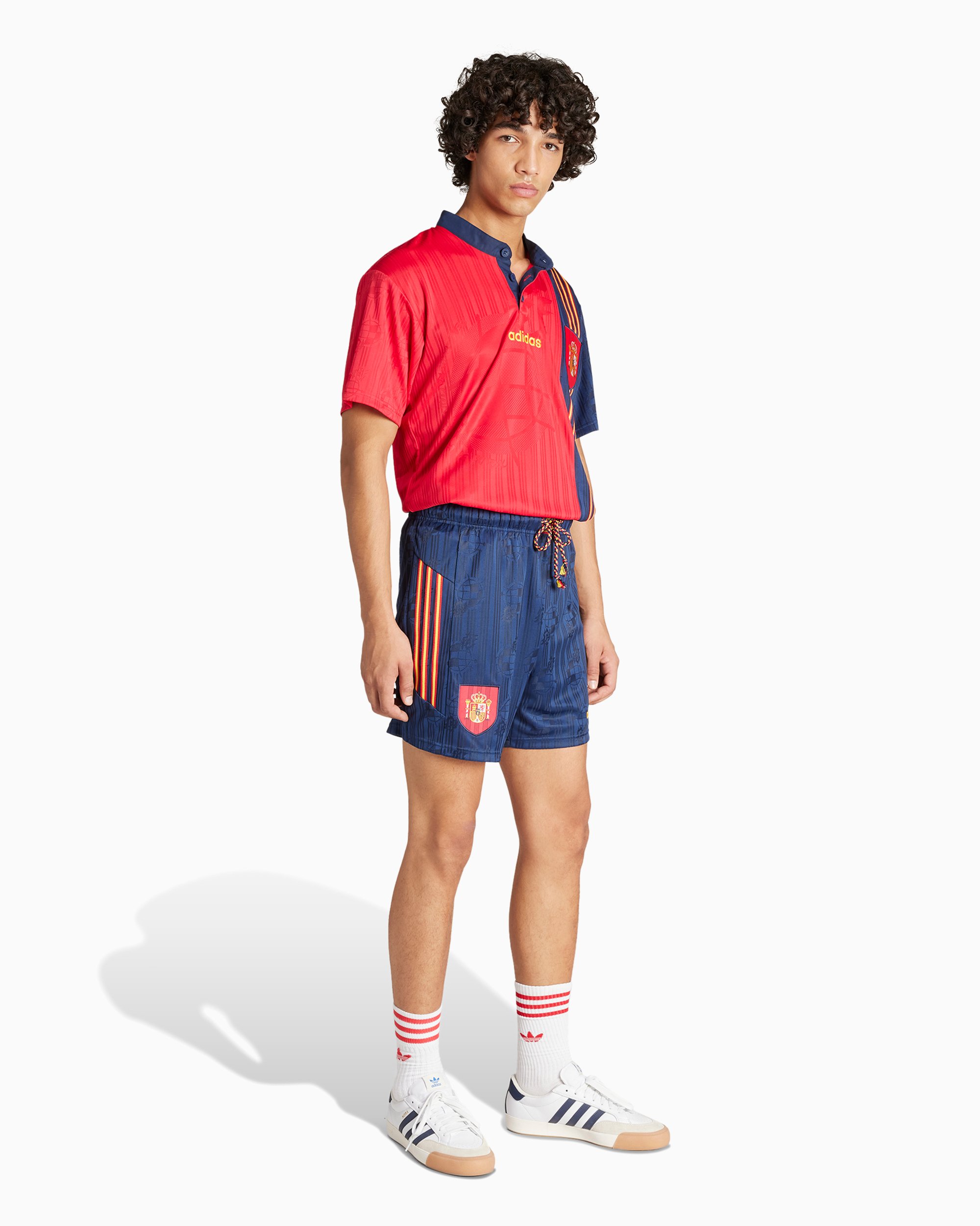 Pantaloncini adidas deals spagna