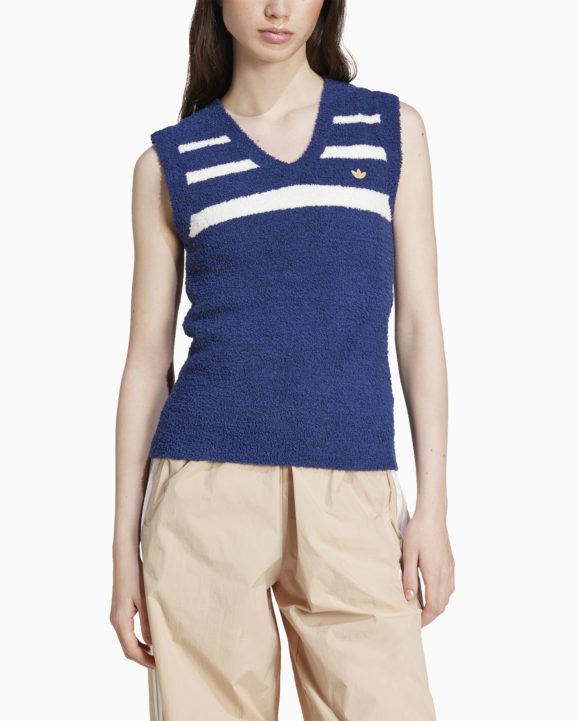 adidas Originals Women s Knit Vest Blau IX1058 FOOTDISTRICT