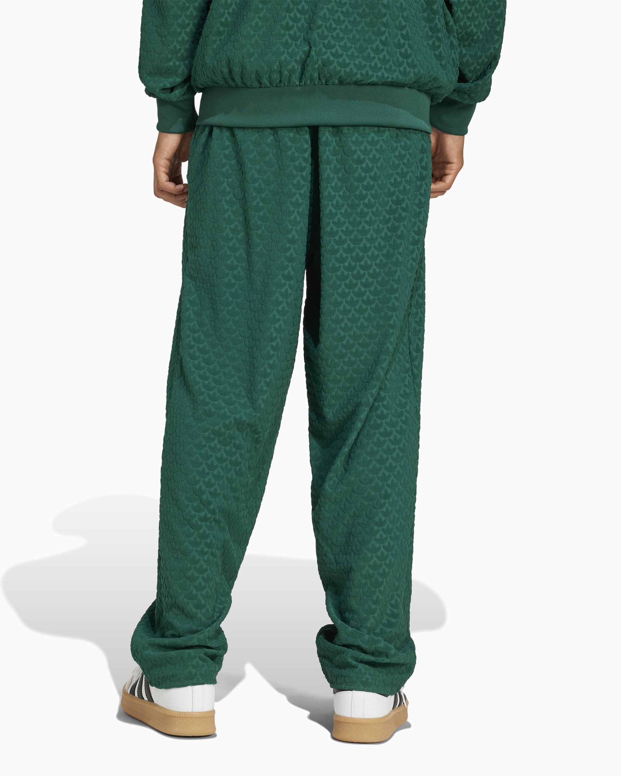 adidas Originals Q12 Men s Monogram Track Pants Grun JD0699 FOOTDISTRICT