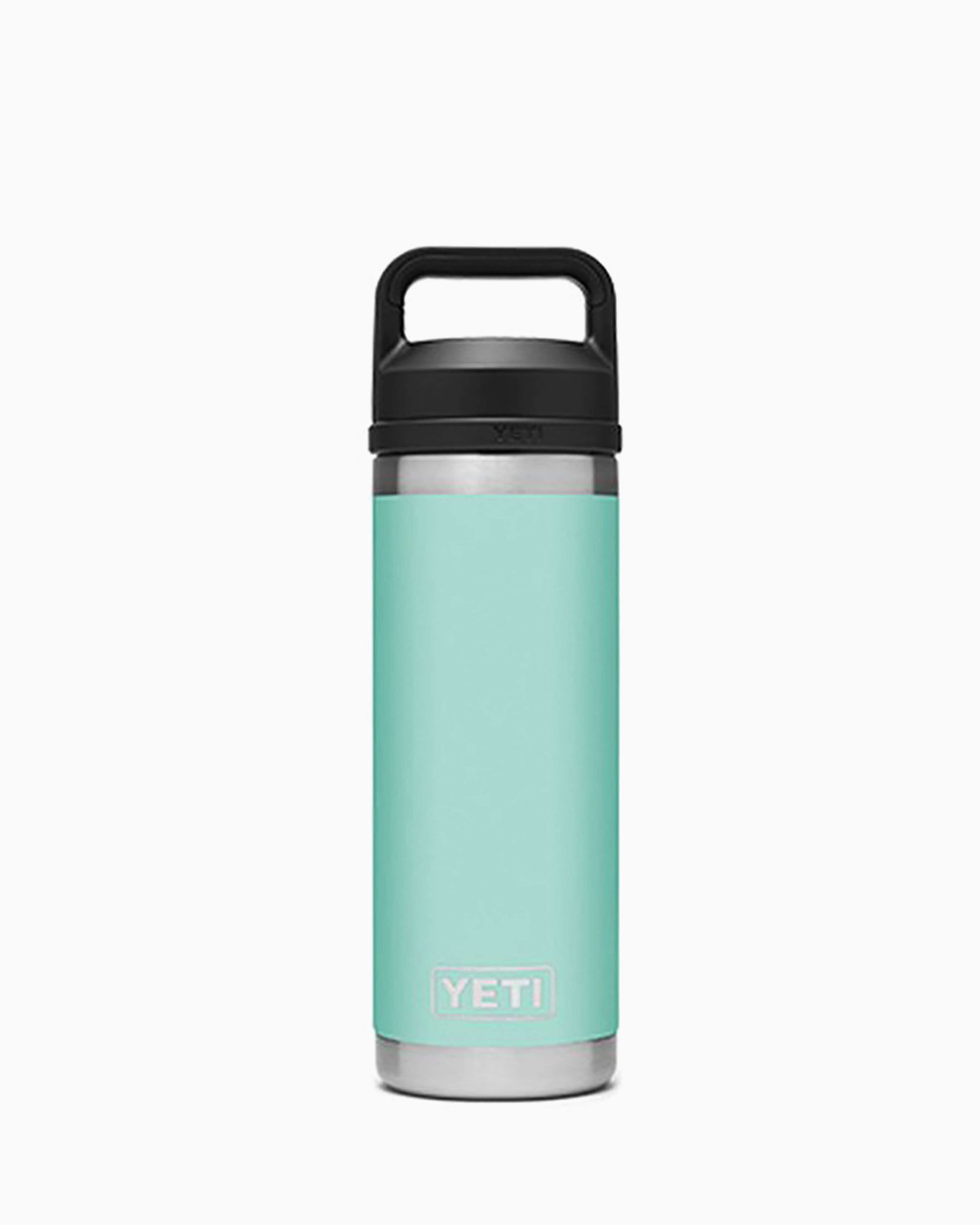 https://media.footdistrict.com/width/2000/src/catalog/product/s/k/sku-0309-seafoam/--/yeti-rambler-532-ml-bottle-chug-cap-sku-0309-seafoam-3.jpg