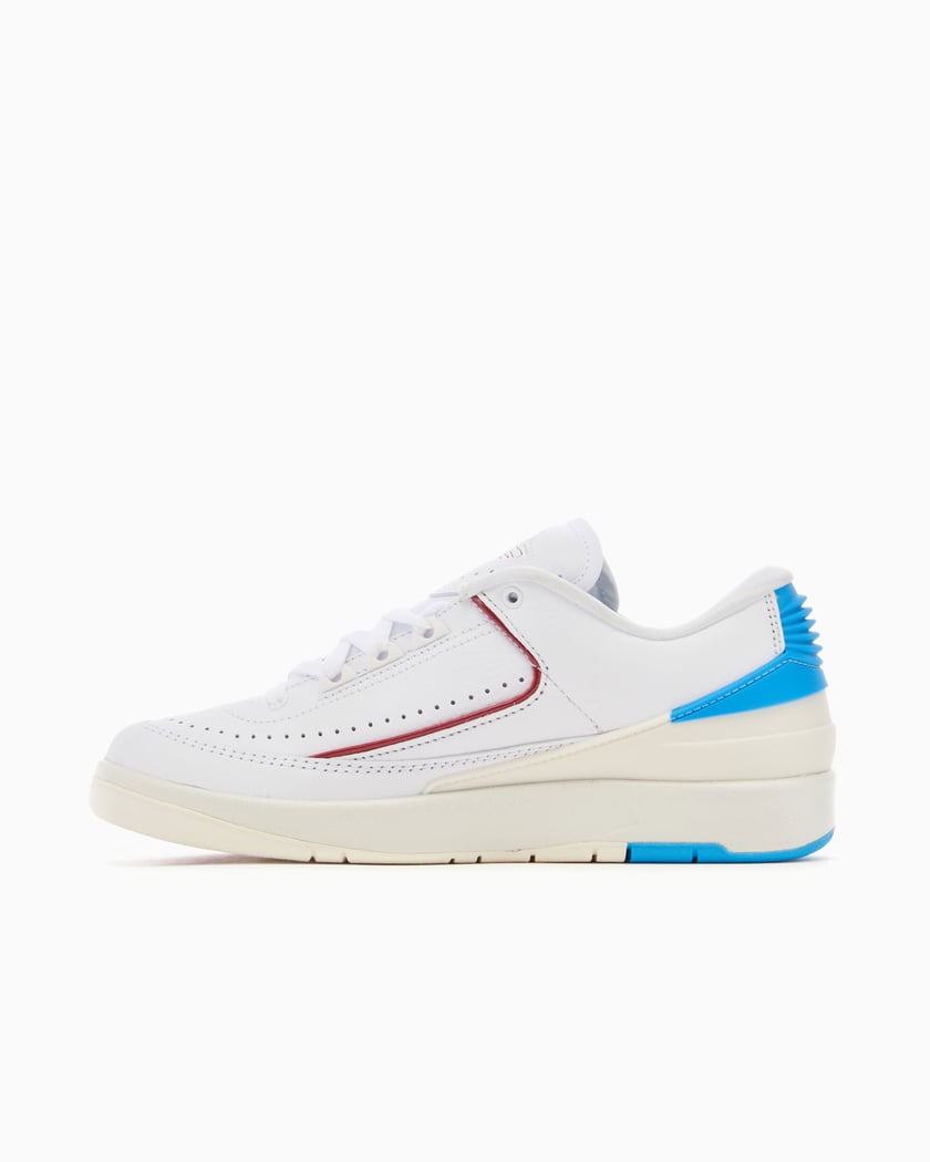 Air jordan 2 unc deals
