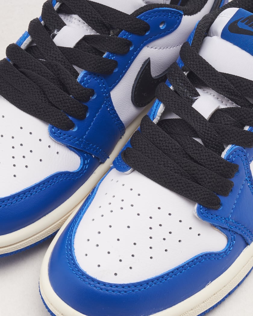 Tenis retro 1 low 2025